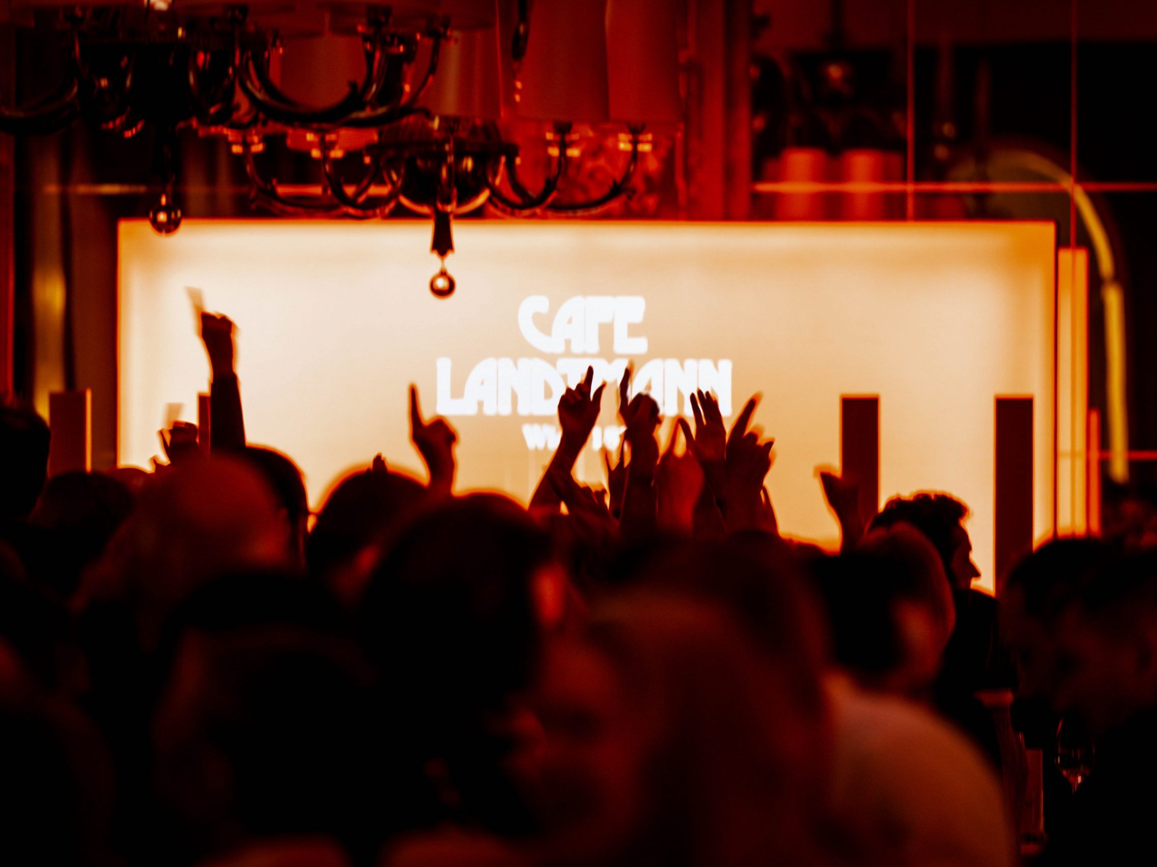 Das Café Landtmann veranstaltet eine Halloween-Party. Das Café Landtmann veranstaltet eine Halloween-Party.