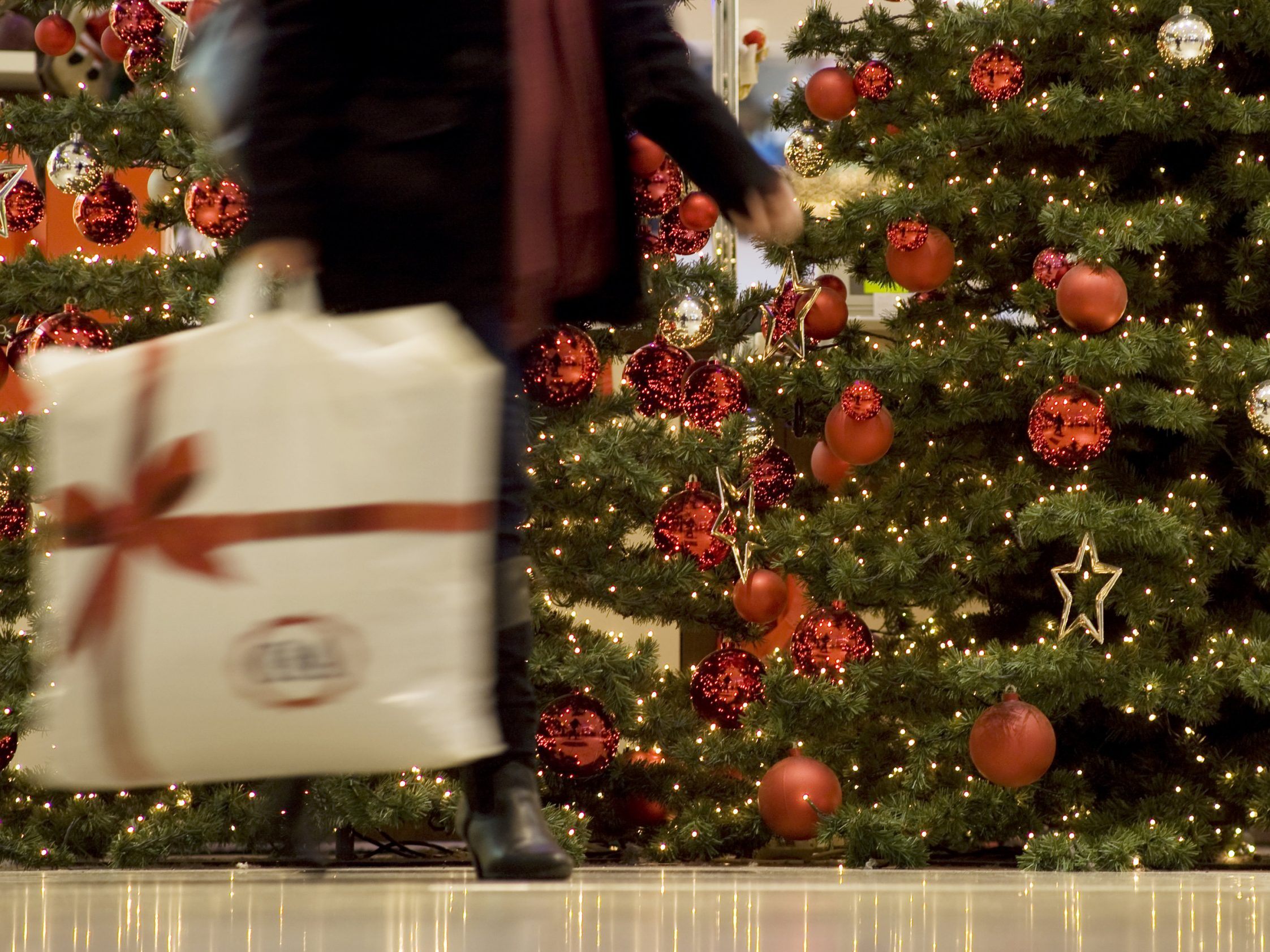 424 Euro werden in Österreich heuer im Durchschnitt für Weihnachtsgeschenke ausgegeben.