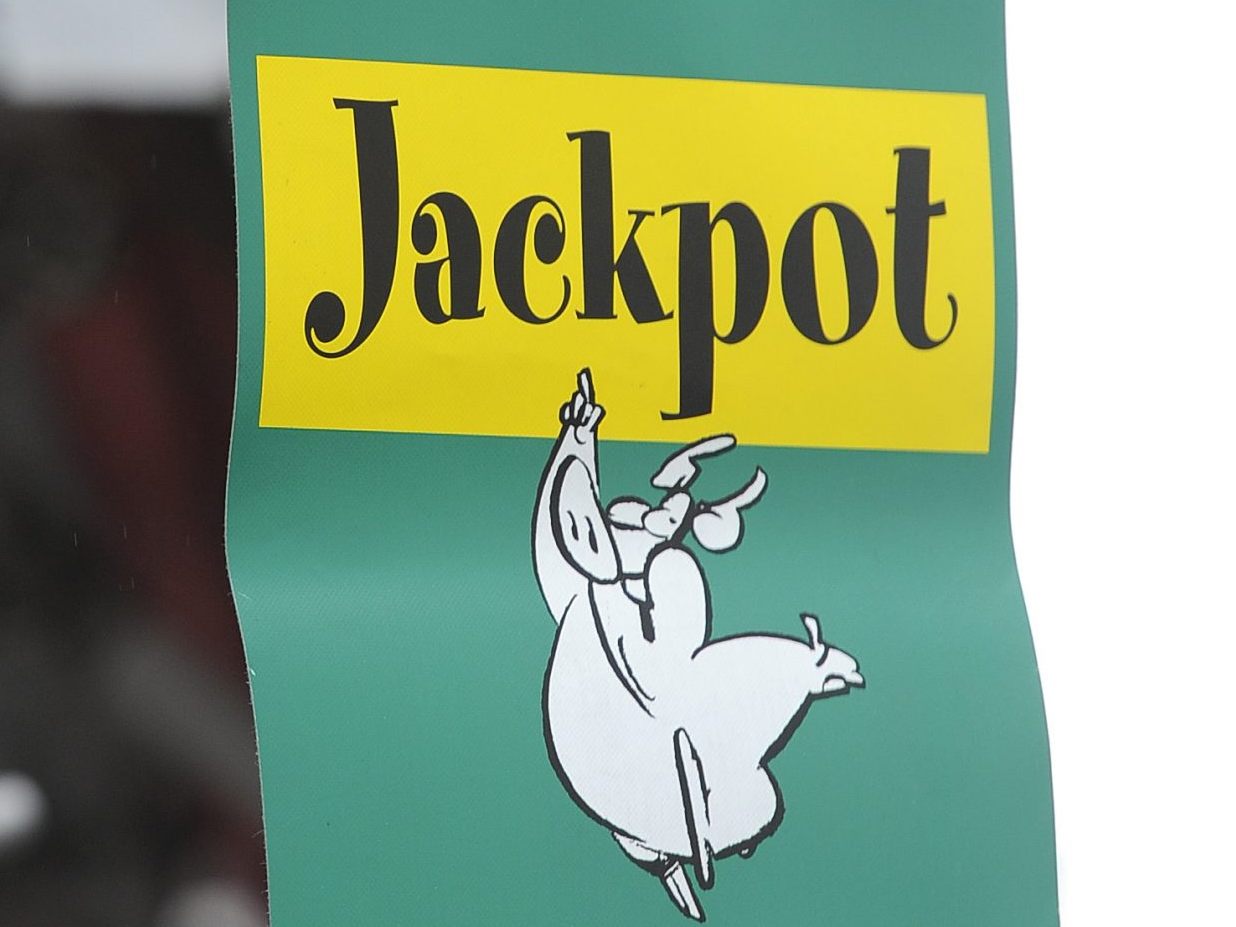 Am Sonntag geht es um einen Lotto-Jackpot. Am Sonntag geht es um einen Lotto-Jackpot.