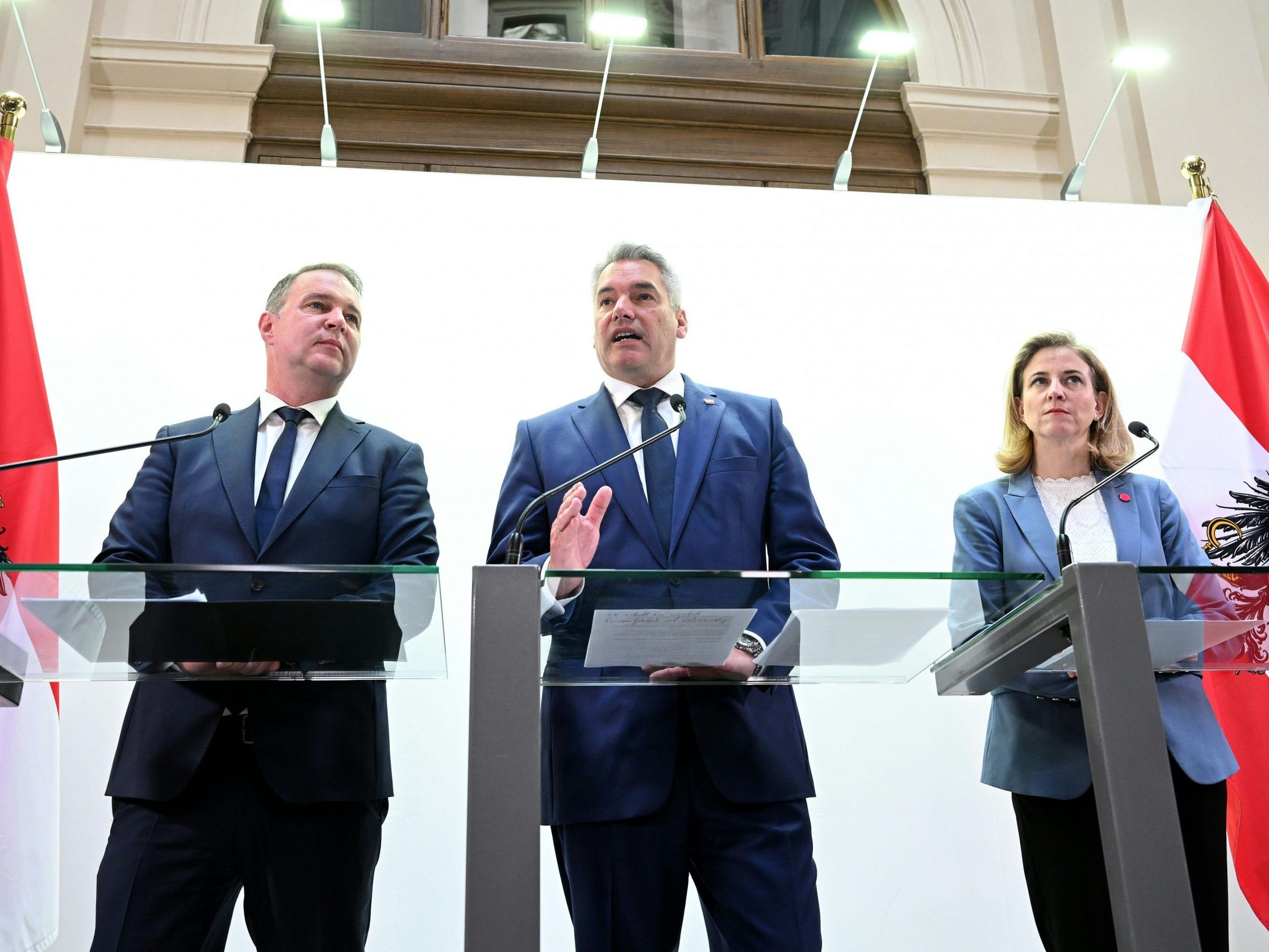 Werden sich Nehammer, Babler und Meinl-Reisinger einig?