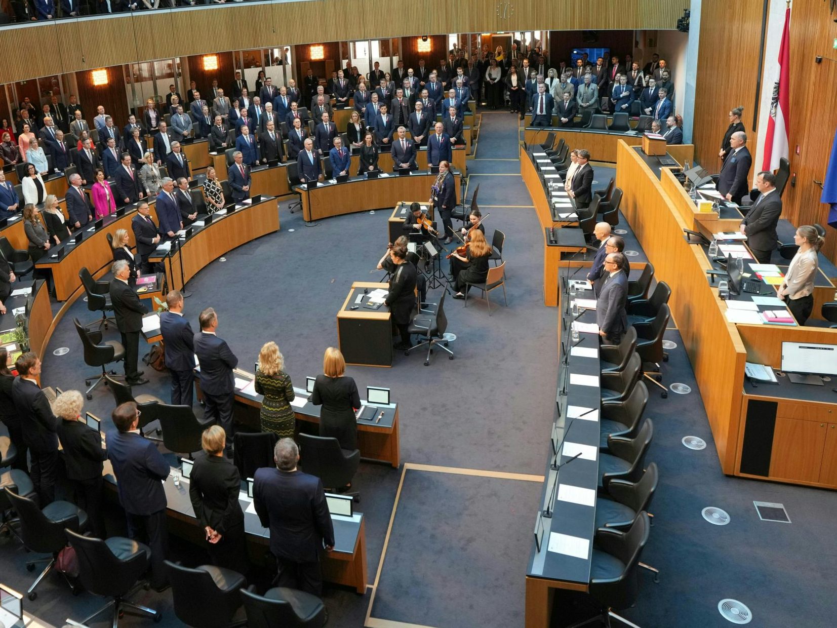 Der Nationalrat kehrt zur Routine zurück.