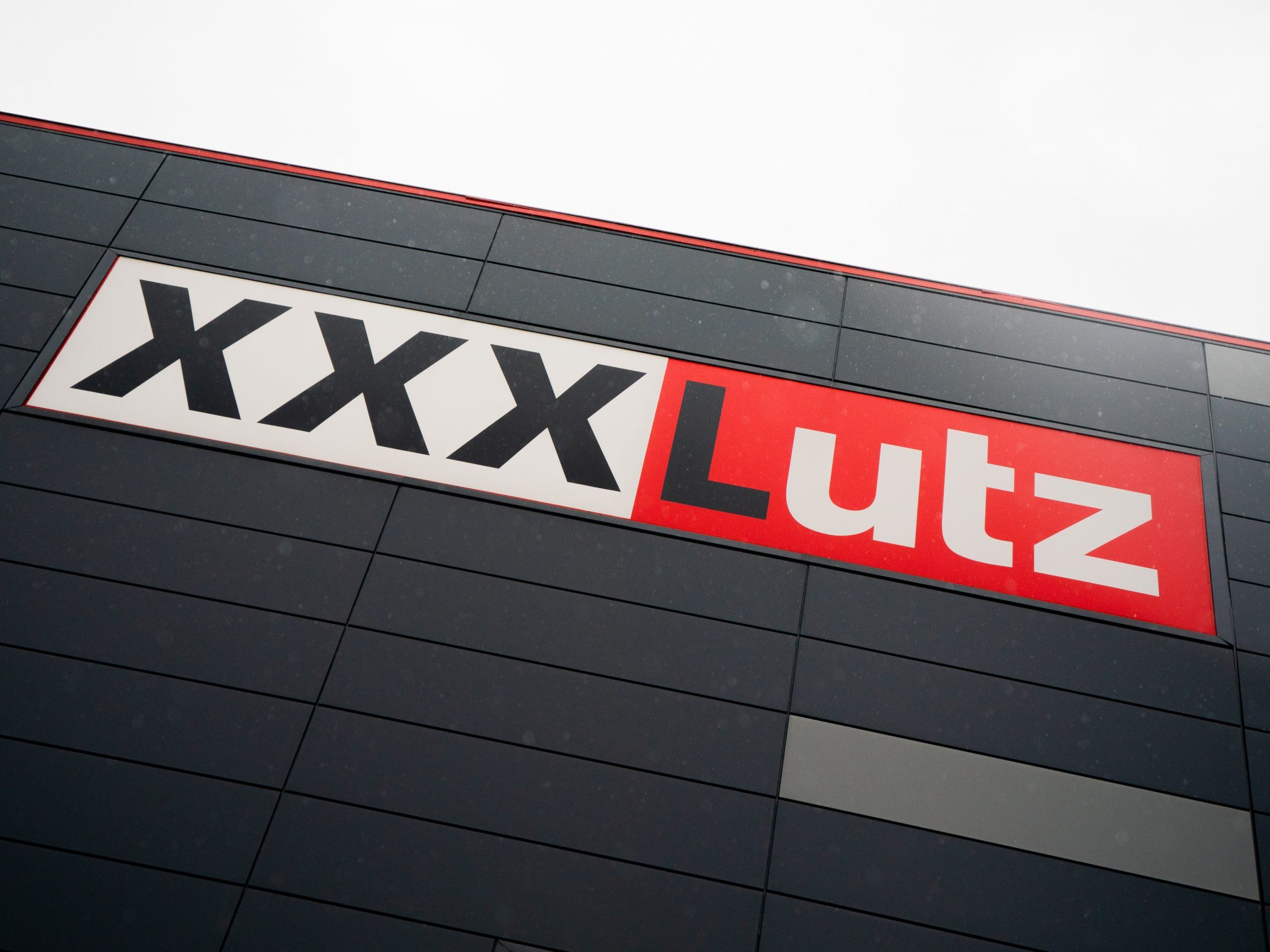 XXXLutz kaufte elf geschlossene Kika/Leiner-Standorte.