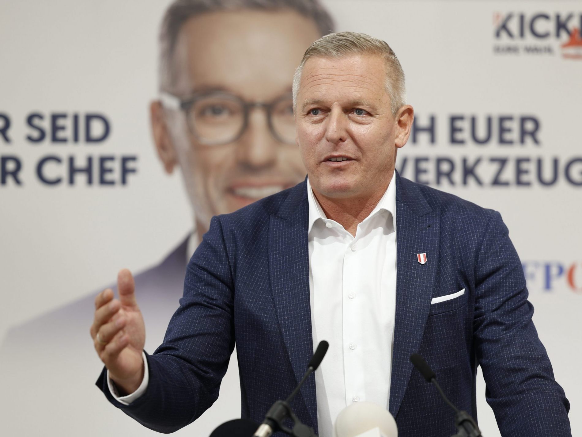 Mario Kunasek (FPÖ) darf sich über einen klaren Wahlsieg freuen.