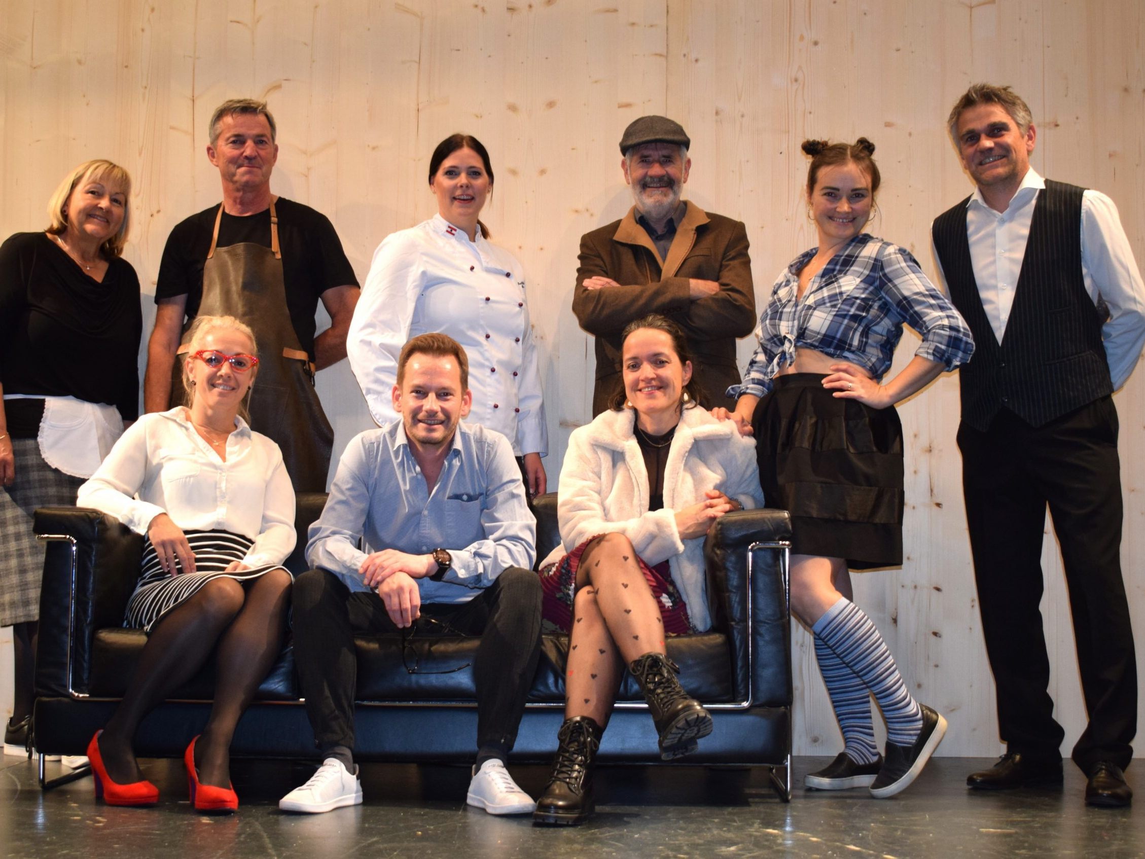 Die Lingenauer Schauspielerinnen und Schauspieler freuen sich auf die Premiere ihrer neuen Produktion.