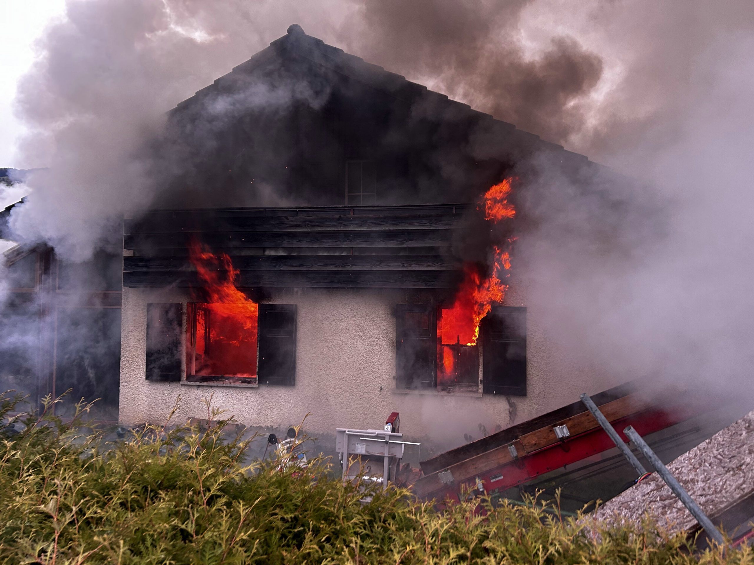 Grabs: Brand in Einfamilienhaus