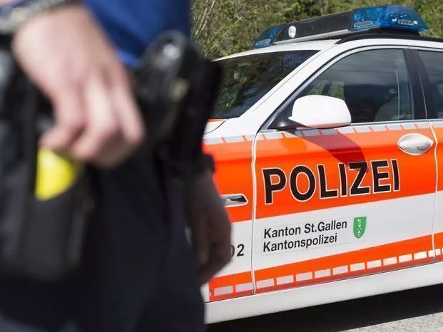 Beide Beschuldigten wurden von der Kantonspolizei festgenommen. (Symbolbild)