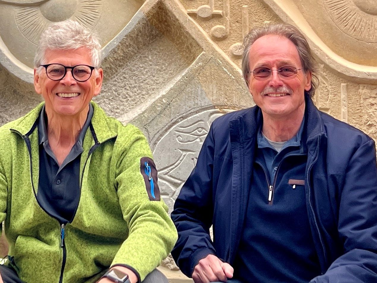 Stefan Kresser und Martin Mittendorfer freuen sich auf die Ausstellung in der Stickerei. Stefan Kresser und Martin Mittendorfer freuen sich auf die Ausstellung in der Stickerei.