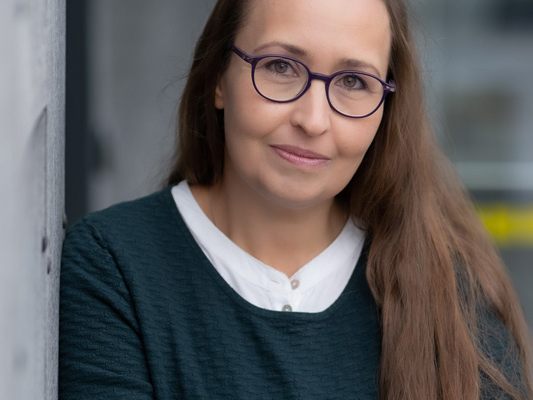 Referentin: Frau Nadja Neuner-Schatz