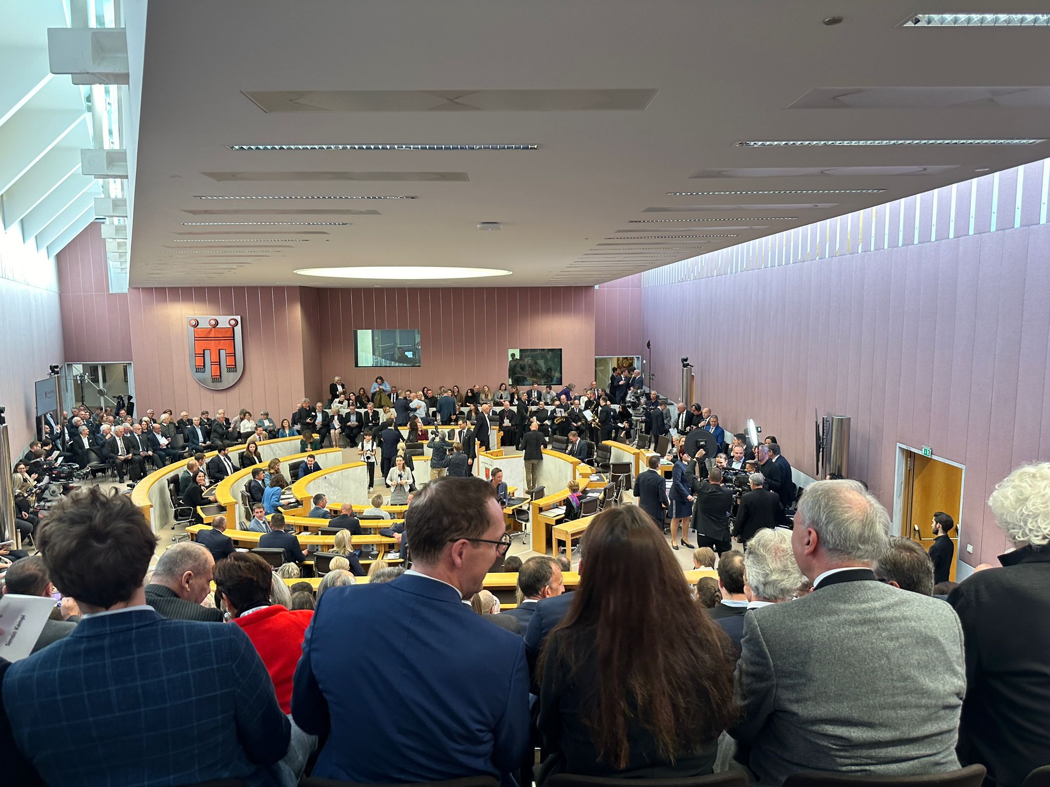 Konstituierende Sitzung nach der Wahl vom 13. Oktober