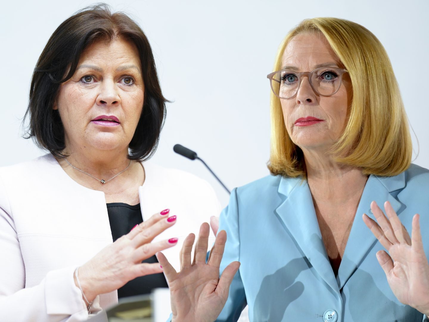 AK-Präsidentin (li.) hofft auf gerechte Lastenteilung bei Budgetsanierung AK-Präsidentin (li.) hofft auf gerechte Lastenteilung bei Budgetsanierung
