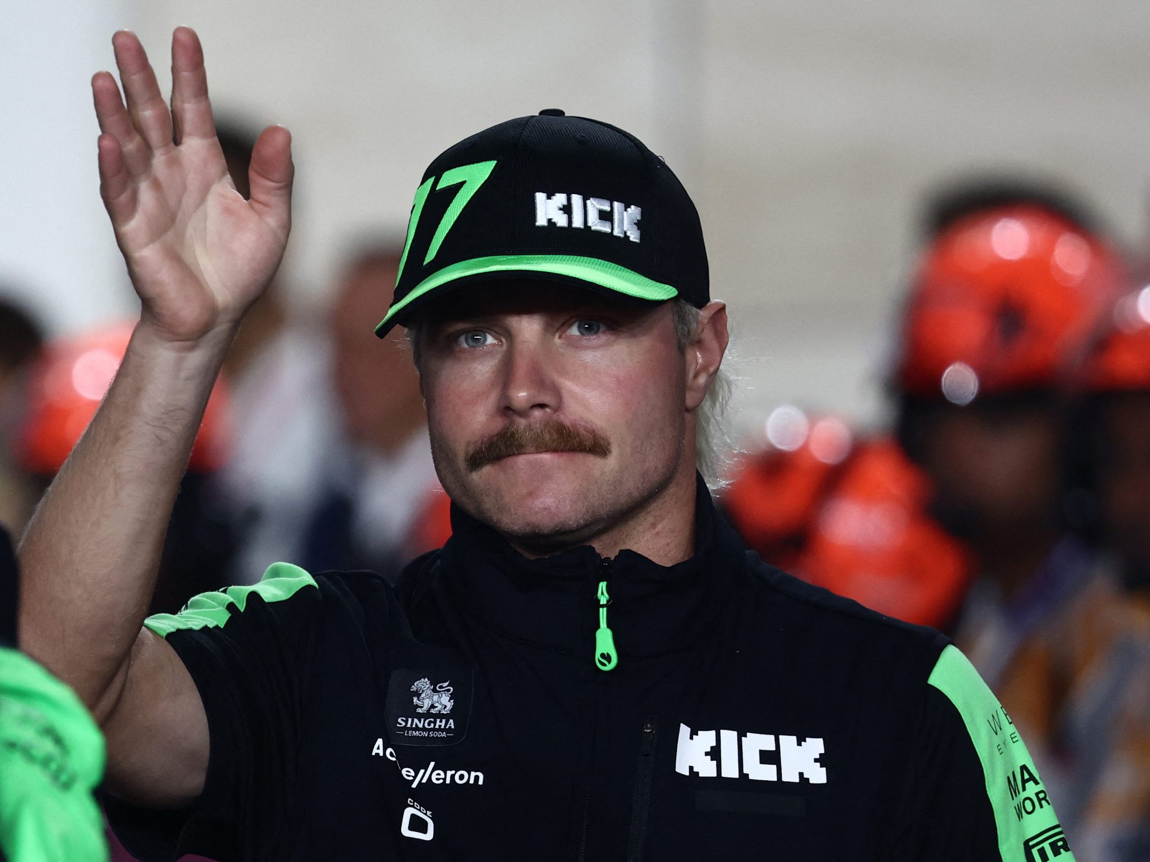 Bottas wird 2025 Ersatzfahrer bei Mercedes.