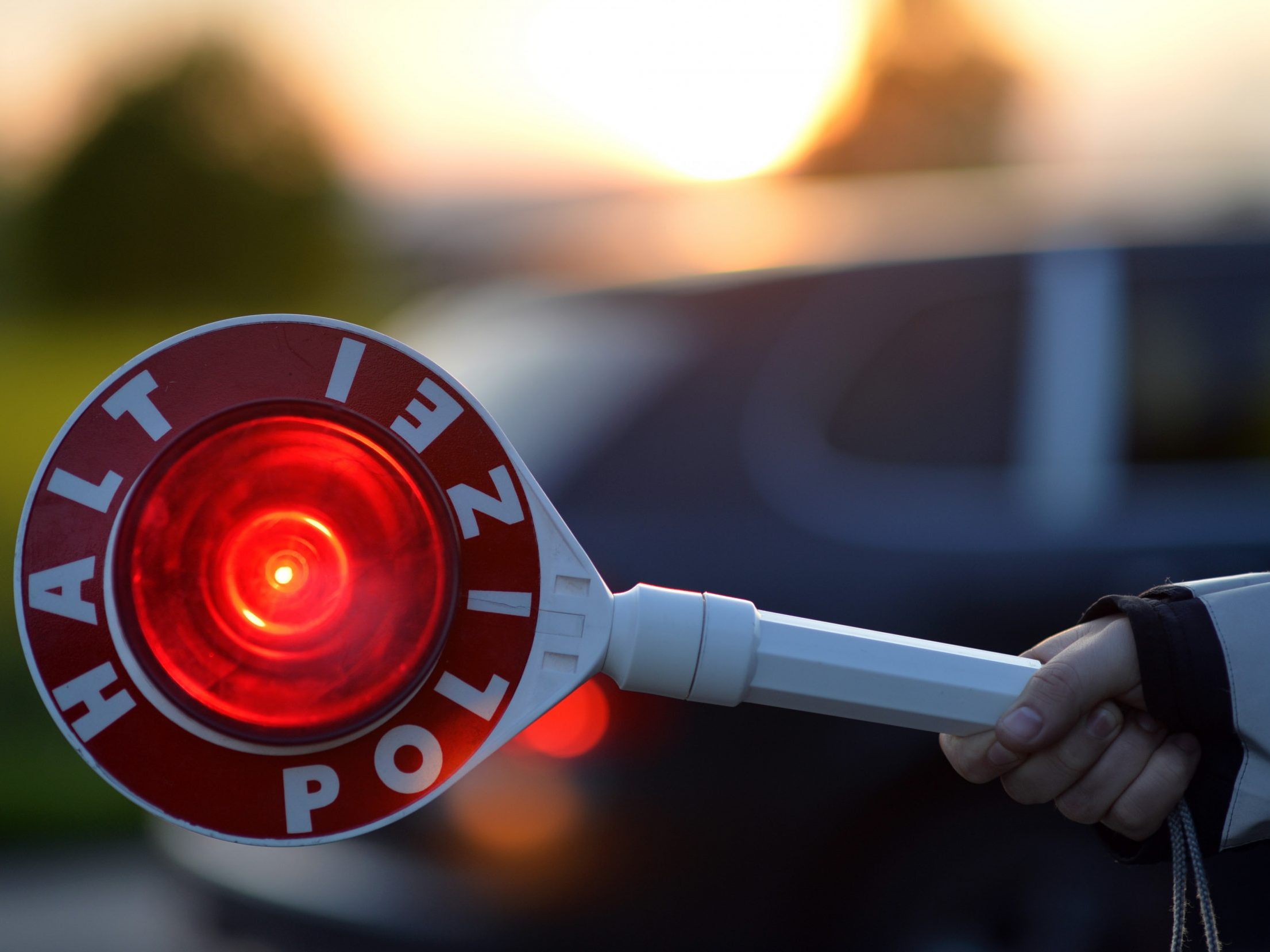 Der Pkw-Lenker war mit 149 statt der erlaubten 70 km/h unterwegs.