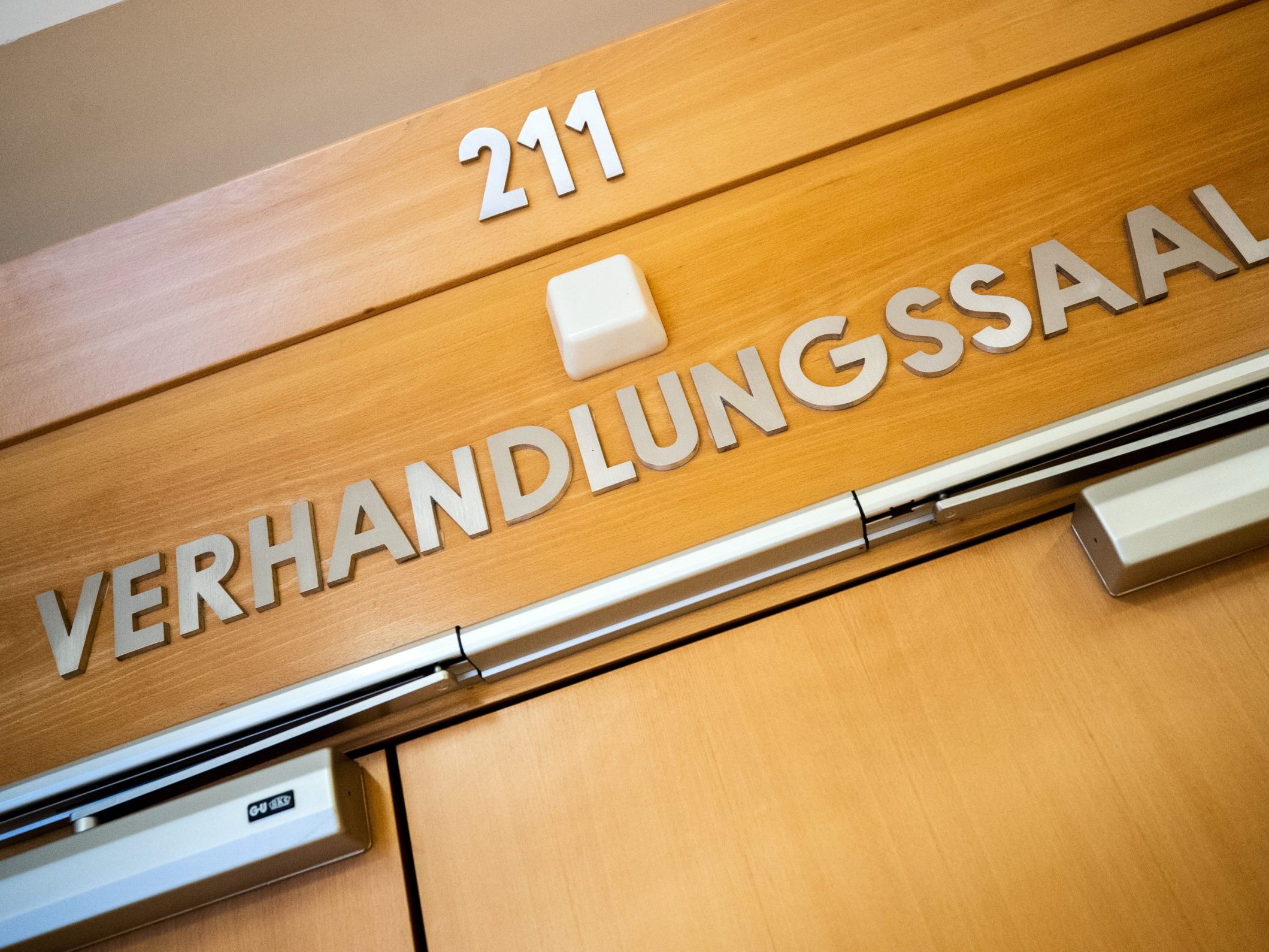 Der 16-Jährige wurde in Wien vom Vorwurf der Vergewaltigung freigesprochen. Der 16-Jährige wurde in Wien vom Vorwurf der Vergewaltigung freigesprochen.
