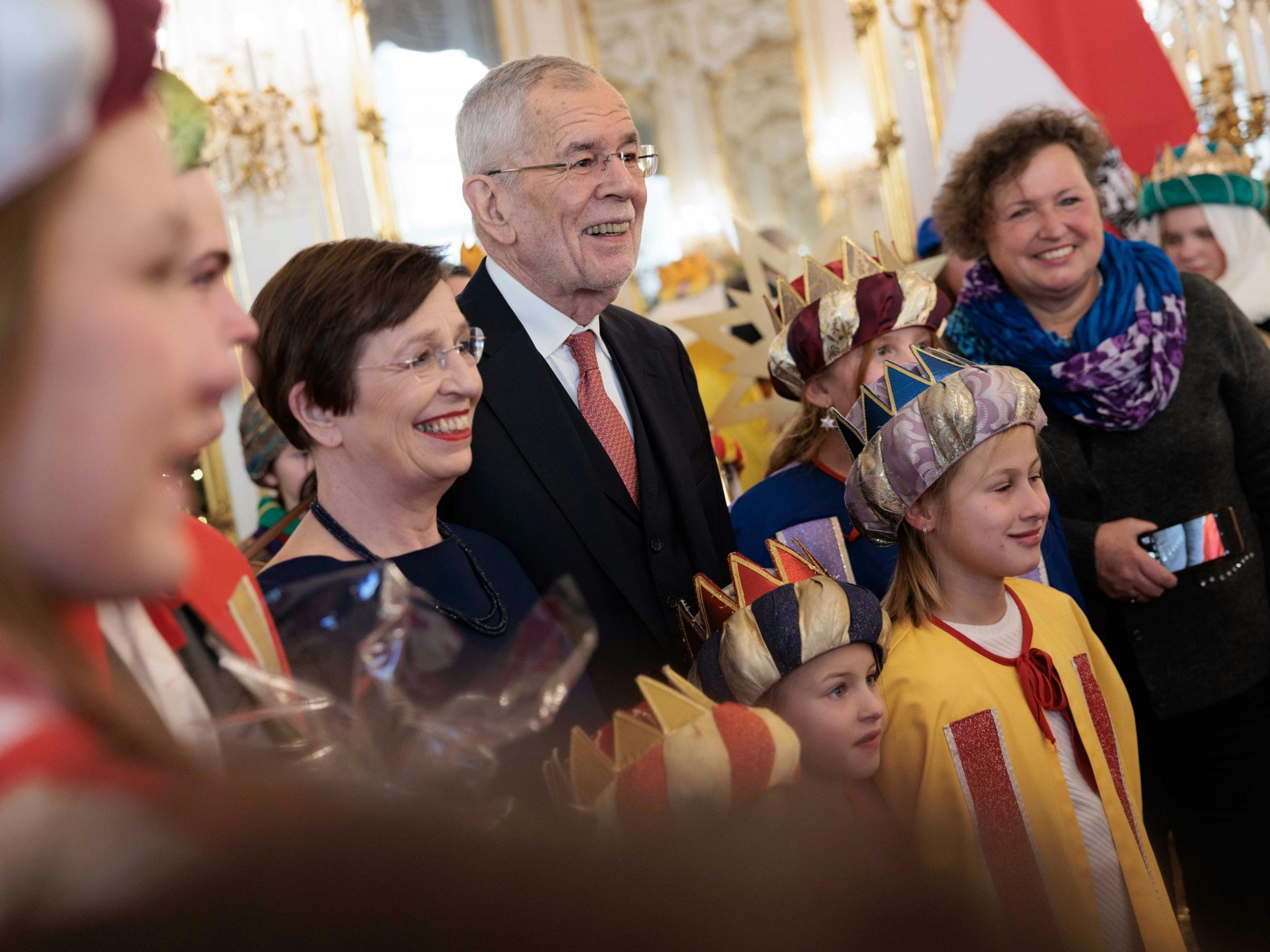 Sternsinger besuchten Van der Bellen.