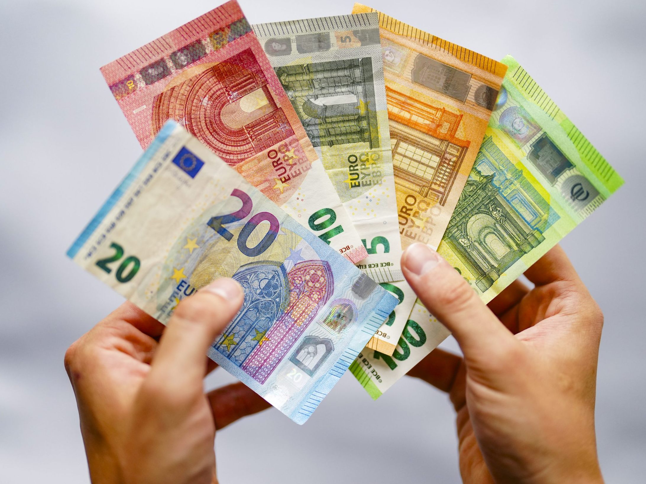 Im Vergleich zum Vorjahr hat die Zahl an Einkommensverlierern abgenommen.