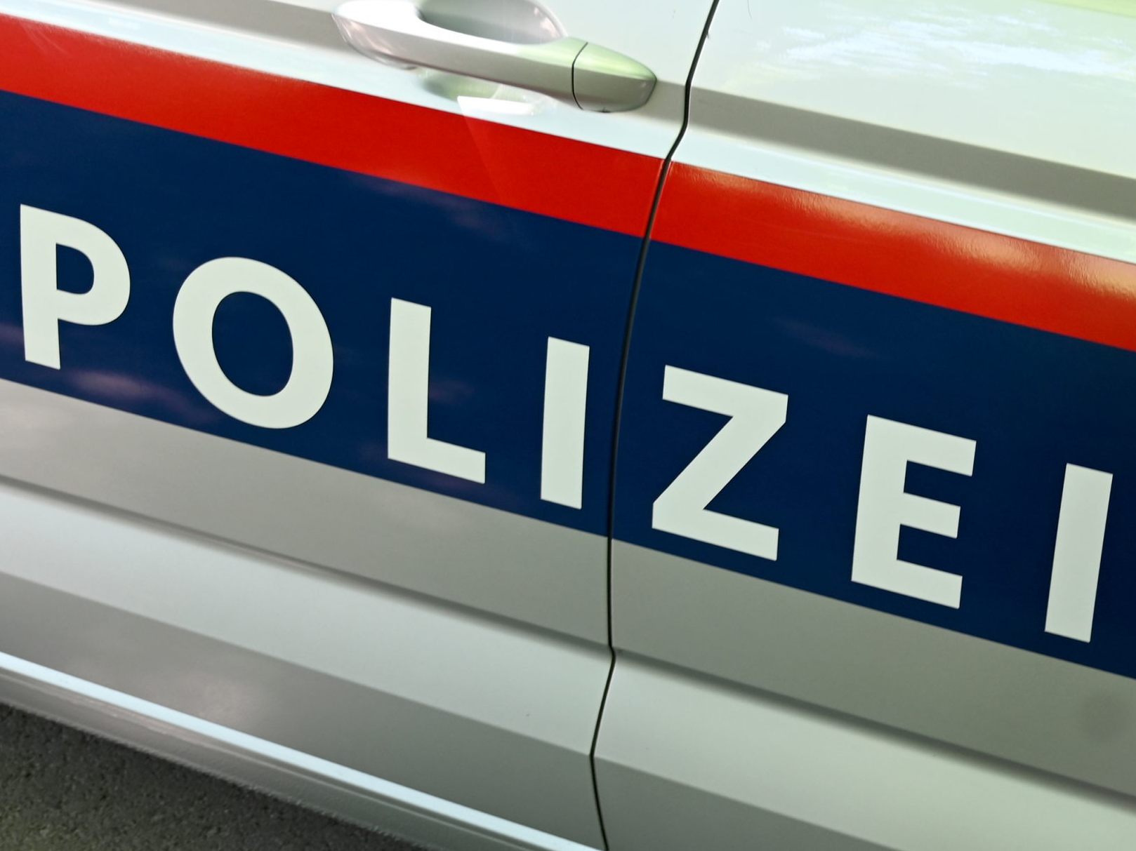 Polizeieinsatz am Westbahnhof. Polizeieinsatz am Westbahnhof.