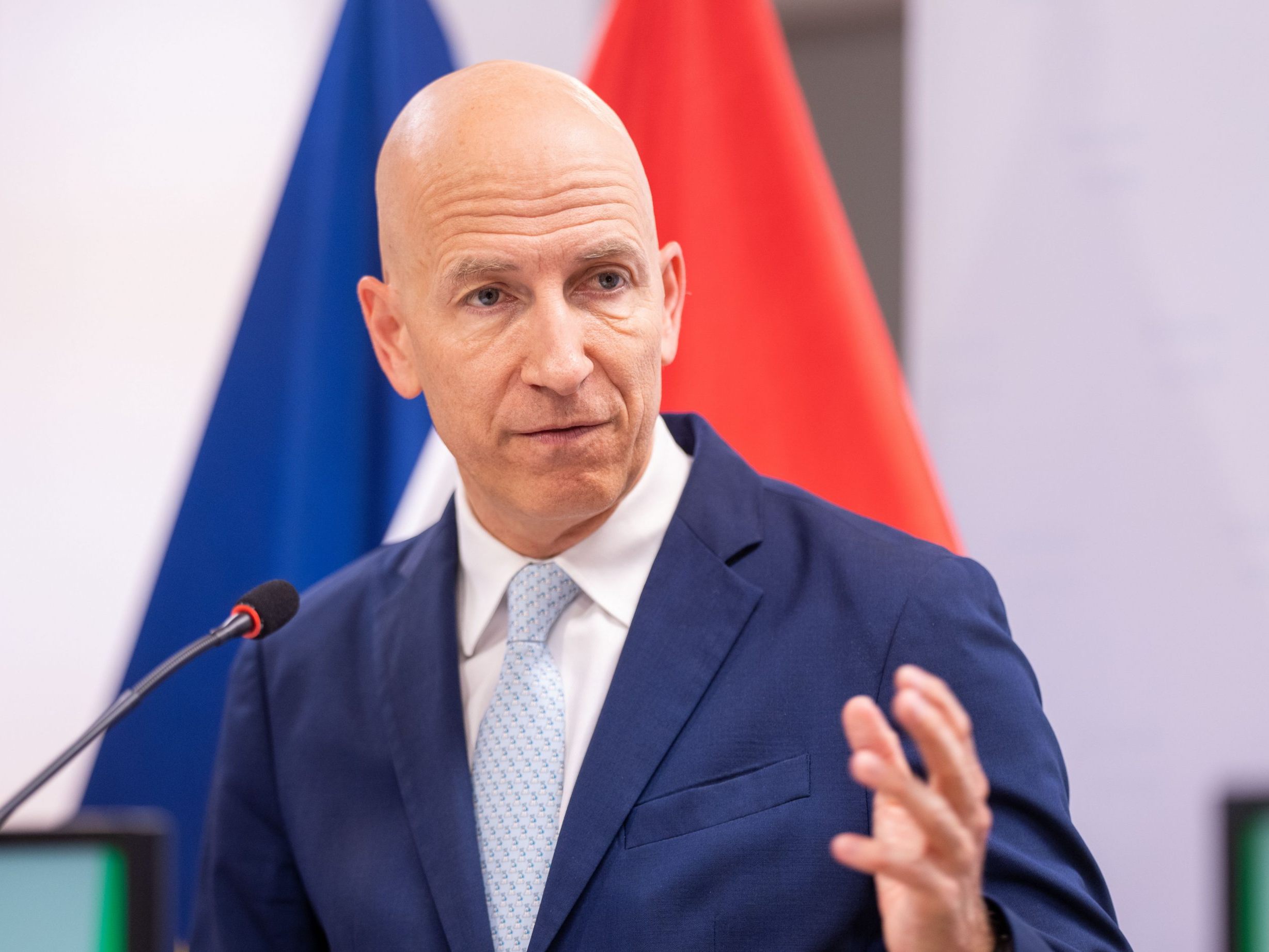 "Die große Nachfrage nach dem Handwerkerbonus zeigt deutlich, wie wichtig und erfolgreich diese Maßnahme ist", so Kocher. "Die große Nachfrage nach dem Handwerkerbonus zeigt deutlich, wie wichtig und erfolgreich diese Maßnahme ist", so Kocher.