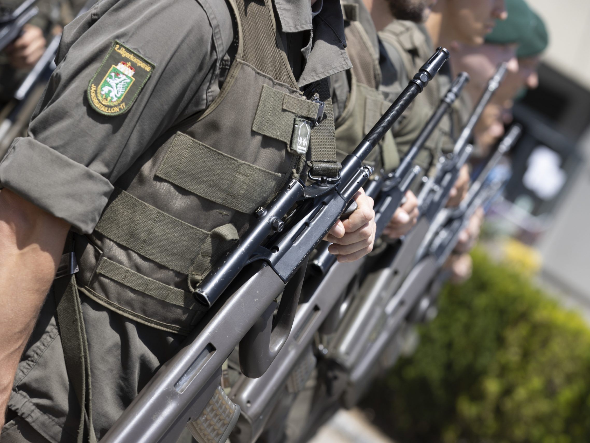 Ein Sturmgewehr wird noch immer vermisst. Ein Sturmgewehr wird noch immer vermisst.
