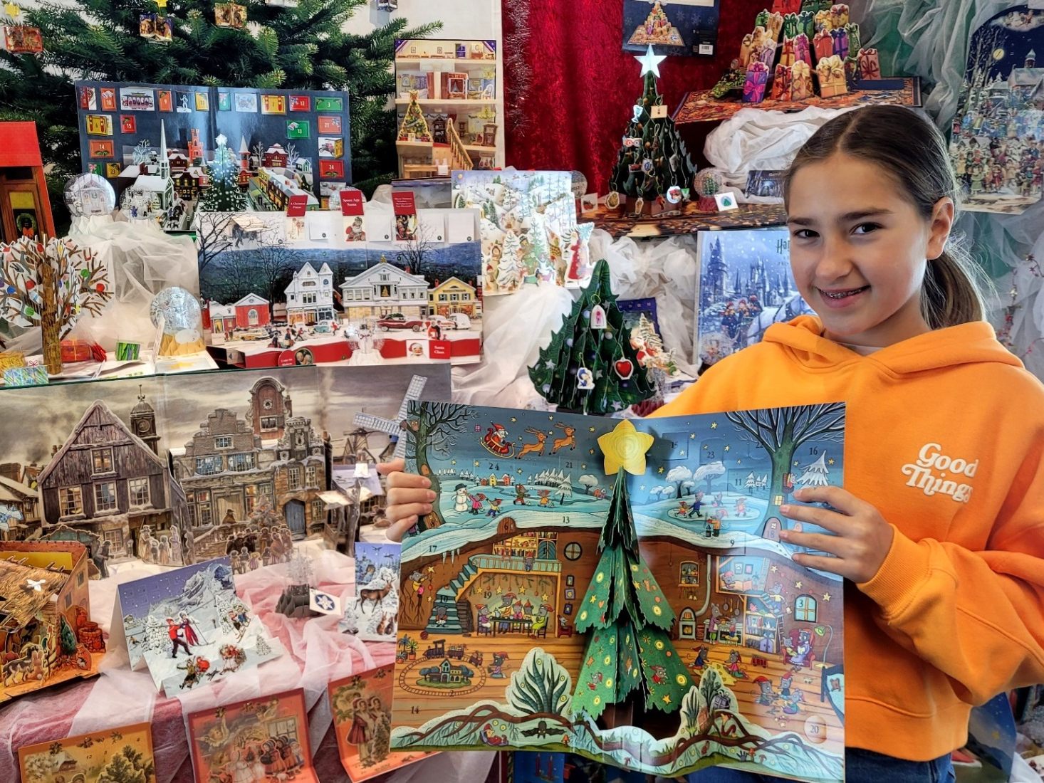 Wunderbare Pop-up-Adventskalender-Ausstellung lässt Kinderherzen höherschlagen. Kurt Prenner-Platzgummer begeistert Jung und Alt mit den schönsten Aufklapp-Bilderbüchern aus seiner Privatsammlung.