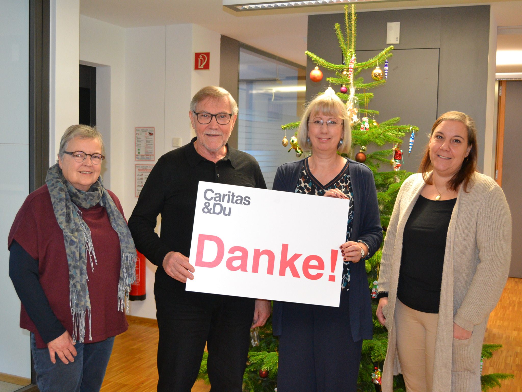 Guntram Metzler, Andrea Ströhle und Alexandra Lercher von der Pfarre Feldkirch-Tosters mit Heidi Dolensky von der Caritas. Guntram Metzler, Andrea Ströhle und Alexandra Lercher von der Pfarre Feldkirch-Tosters mit Heidi Dolensky von der Caritas.