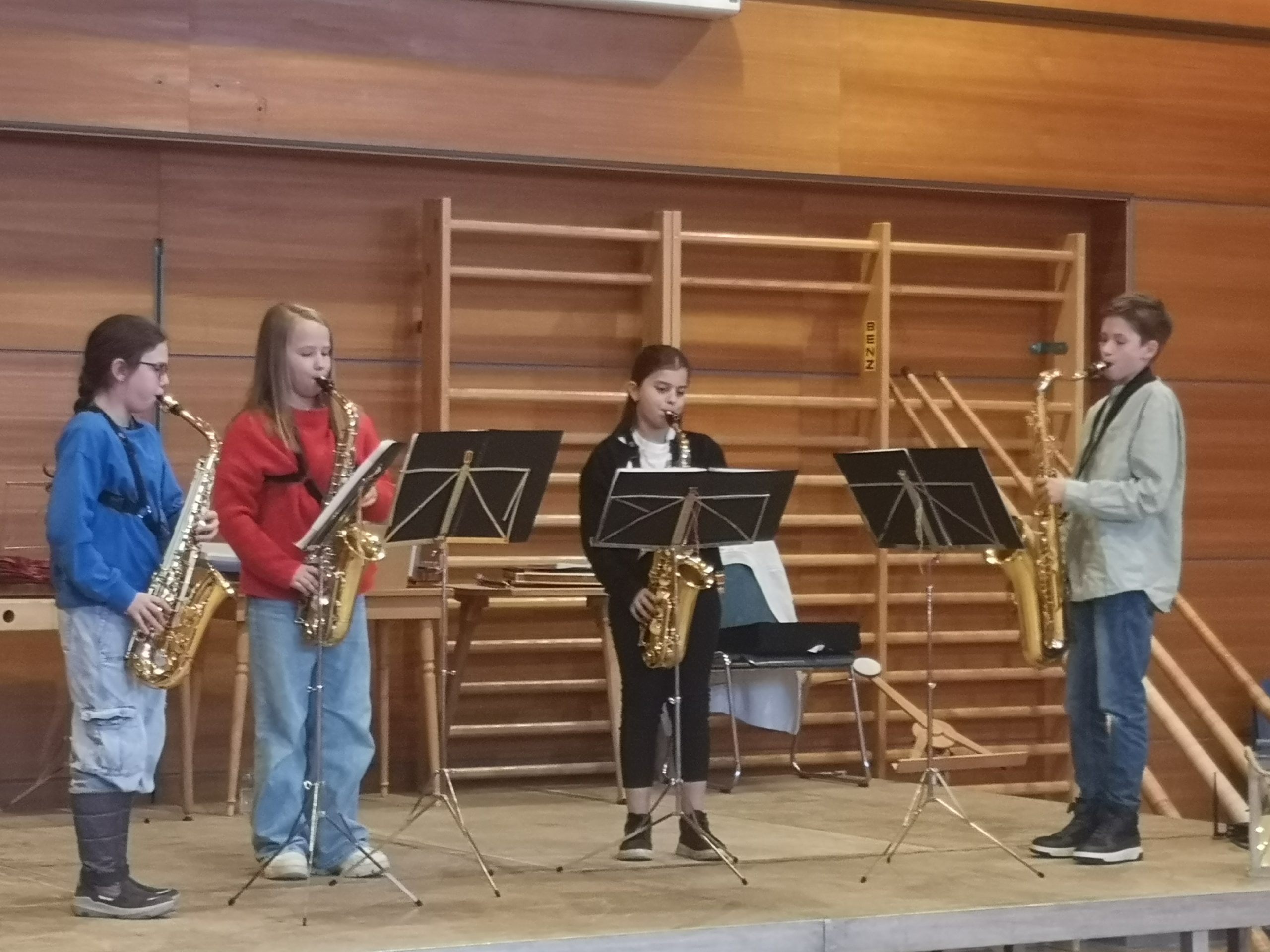 Das Saxophonquartett der Musikschule Bregenzerwald begeisterte.