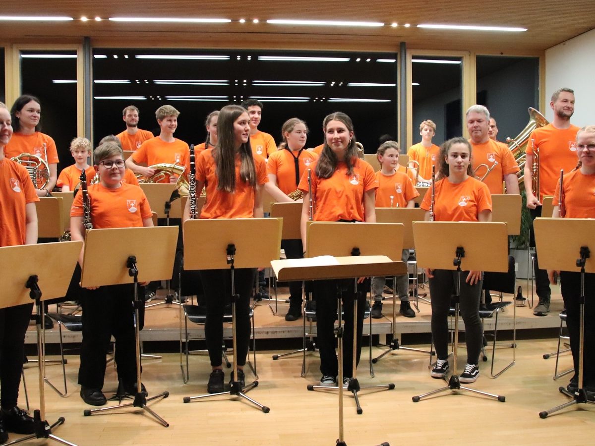 „s´junge Bildstar Holzbleach“ begeisterte mit abwechslungsreichen Musikstücken.