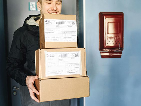 Weihnachtszeit ist Paket-Hochzeit. Doch welche Rechte hast du dabei?