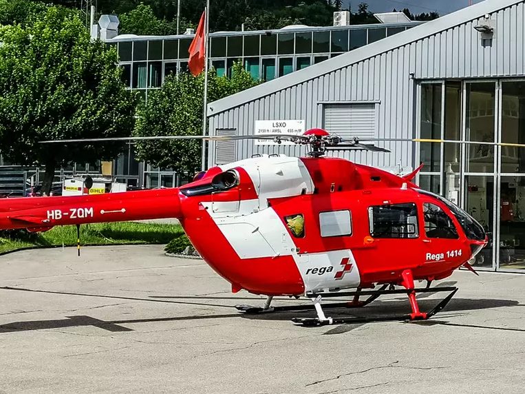 Das verletzte Kleinkind wurde mittels Rettungshubschrauber "Rega7" nach St. Gallen geflogen. (Symbolbild) Das verletzte Kleinkind wurde mittels Rettungshubschrauber "Rega7" nach St. Gallen geflogen. (Symbolbild)