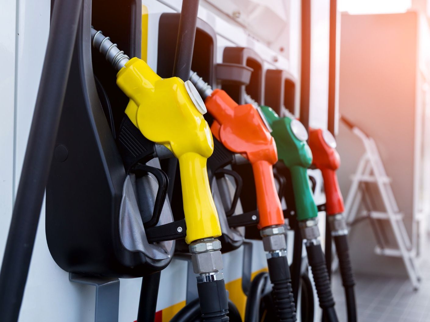 Diesel überholt Benzin erneut bei den Kosten. (Symbolbild)