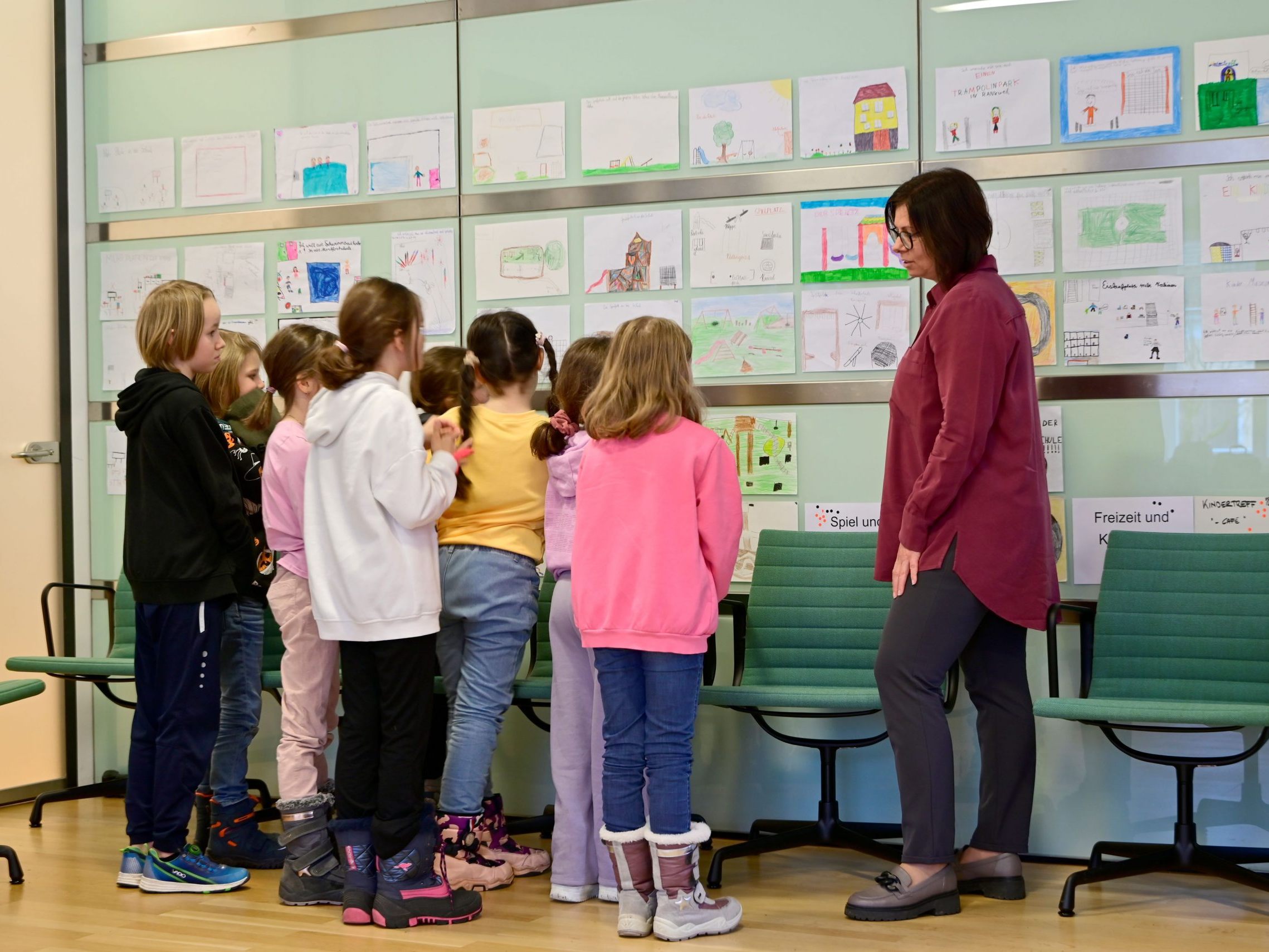Kinderkonferenz: Die Stimmen der Jüngsten finden in Rankweil Gehör. Kinderkonferenz: Die Stimmen der Jüngsten finden in Rankweil Gehör.