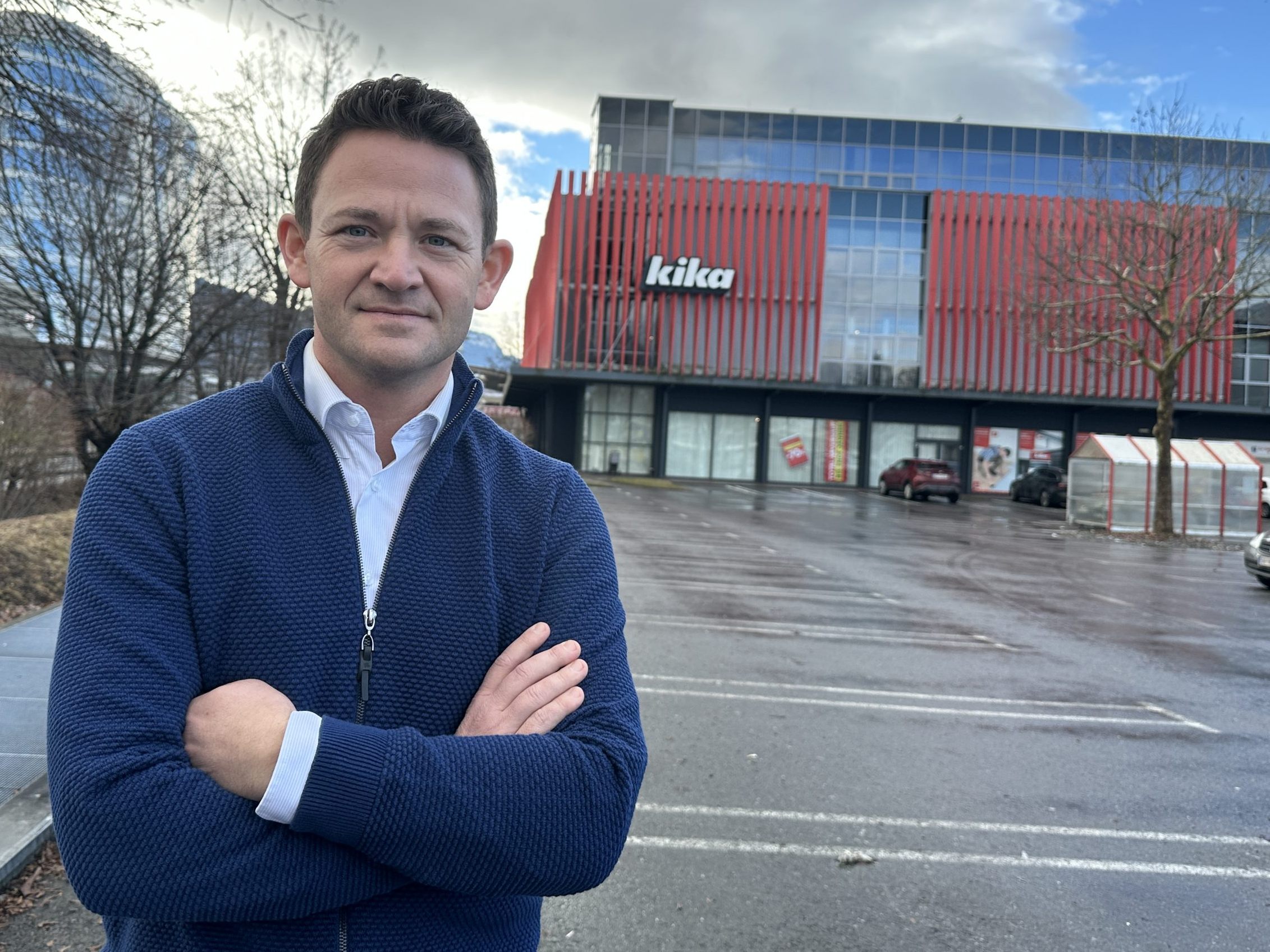 Marcel Gillly von der GPA erklärt, wie es um die Mitarbeiter von Kika steht.