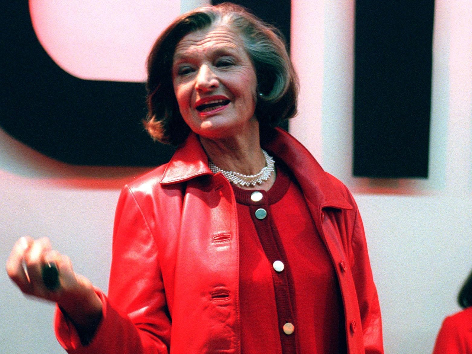 Brigitte Antonius bei einer Fotoprobe von "Die Vagina Monologe" im Jahr 2000. Brigitte Antonius bei einer Fotoprobe von "Die Vagina Monologe" im Jahr 2000.