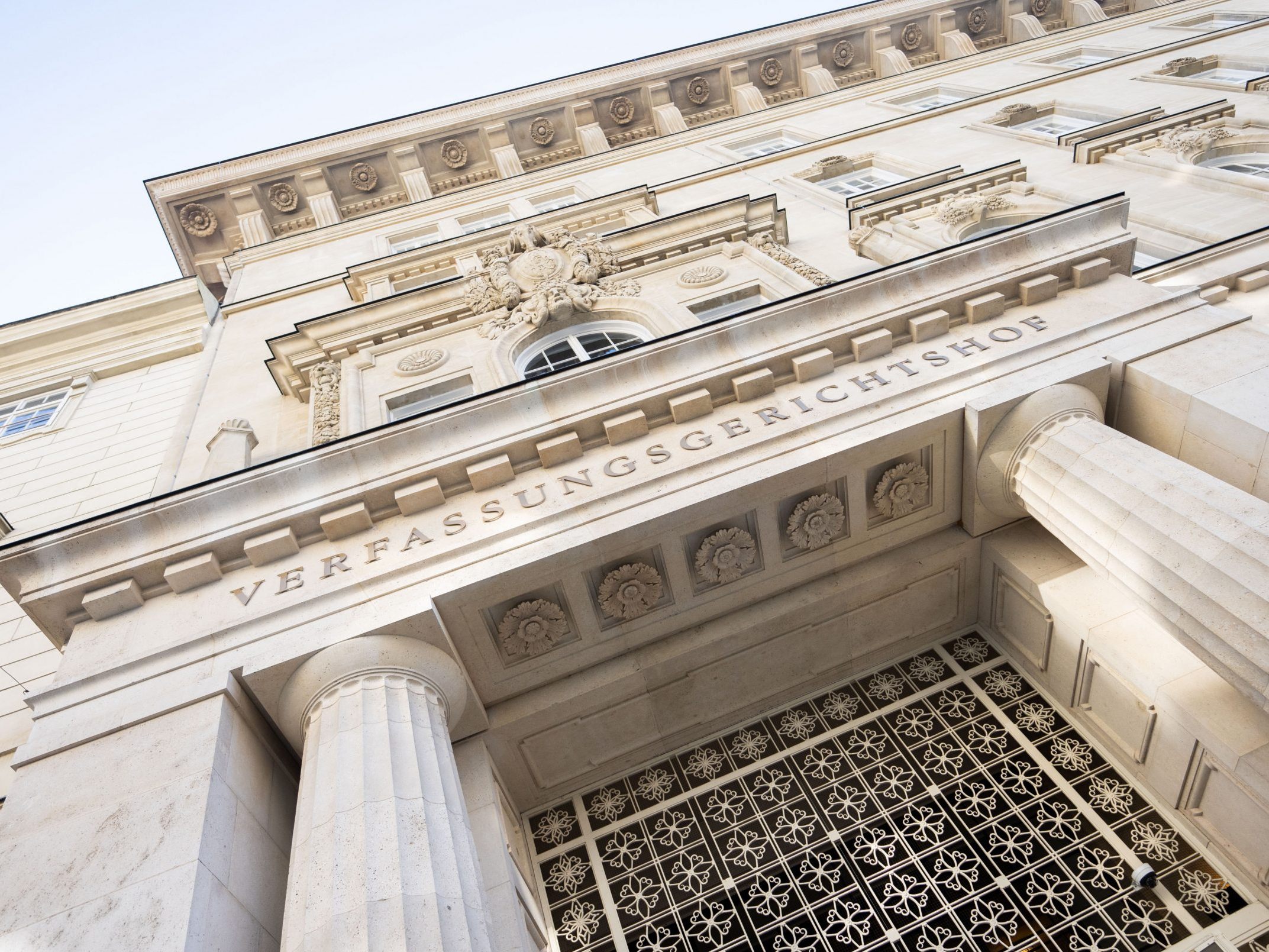 Die Höchstgerichte werden sich mit der S8 befassen.