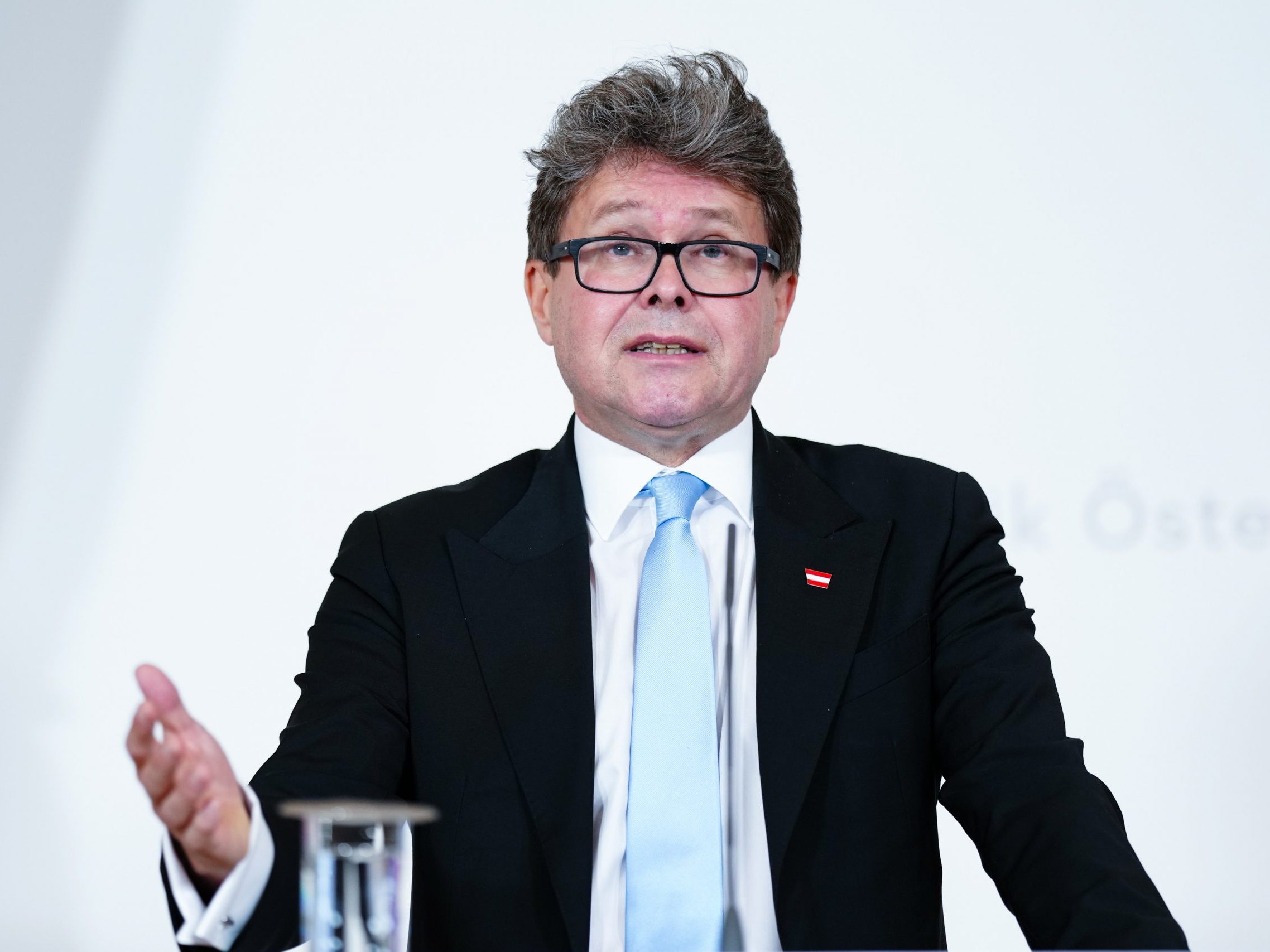 Polaschek war Nachfolger von Faßmann gewesen.