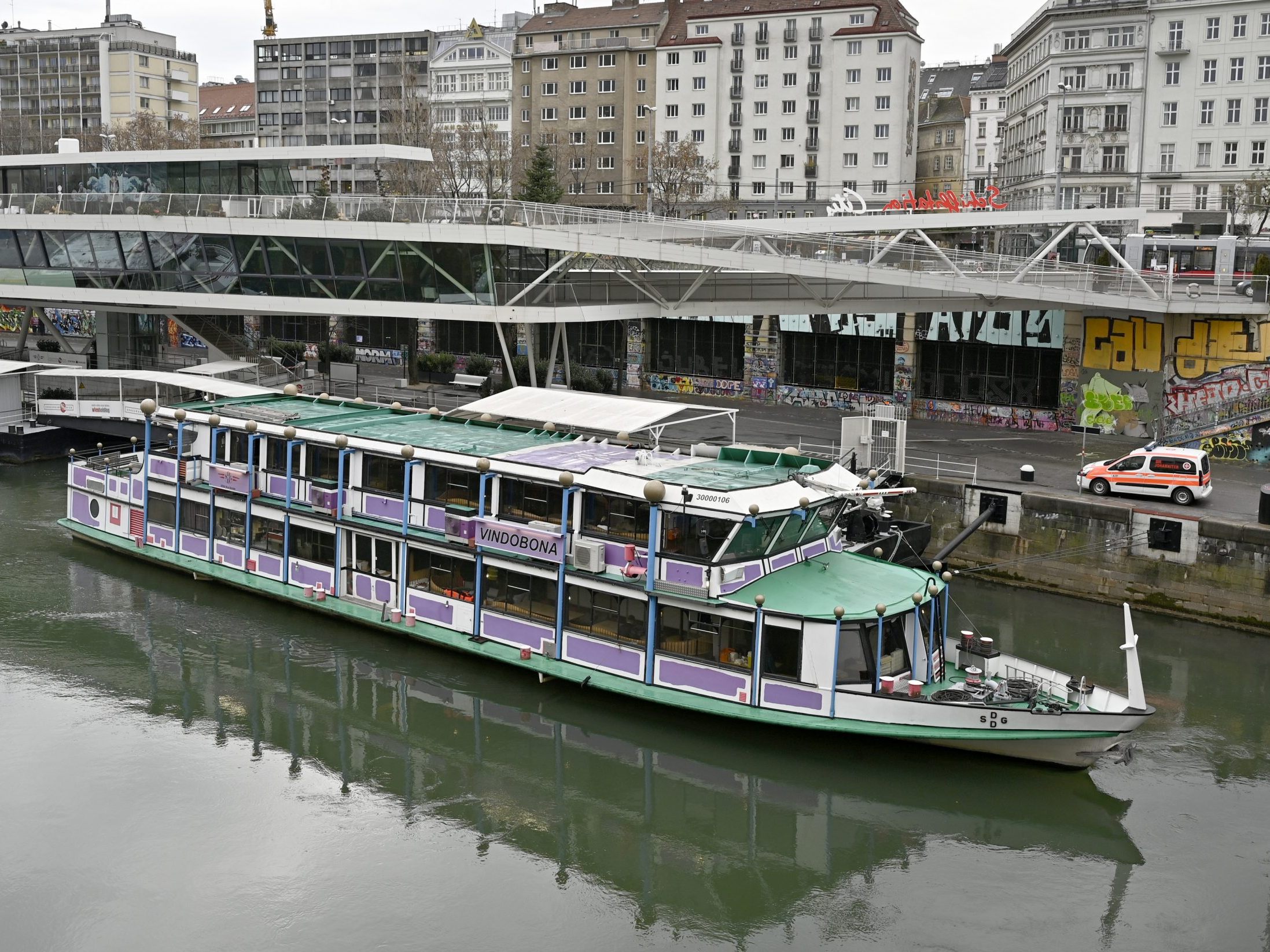2024 wurden von der DDSG Blue Danube 300.000 Passagiere befördert.