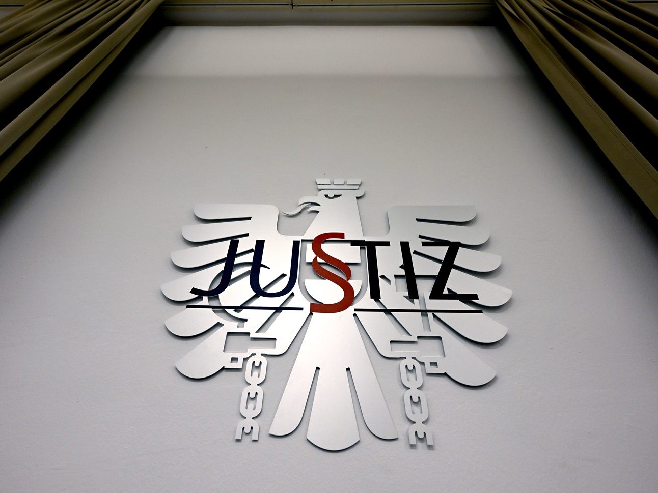 Staatsanwaltschaft: Einstellung von Verfahren nach Hundeattacke in Oberösterreich. Staatsanwaltschaft: Einstellung von Verfahren nach Hundeattacke in Oberösterreich.