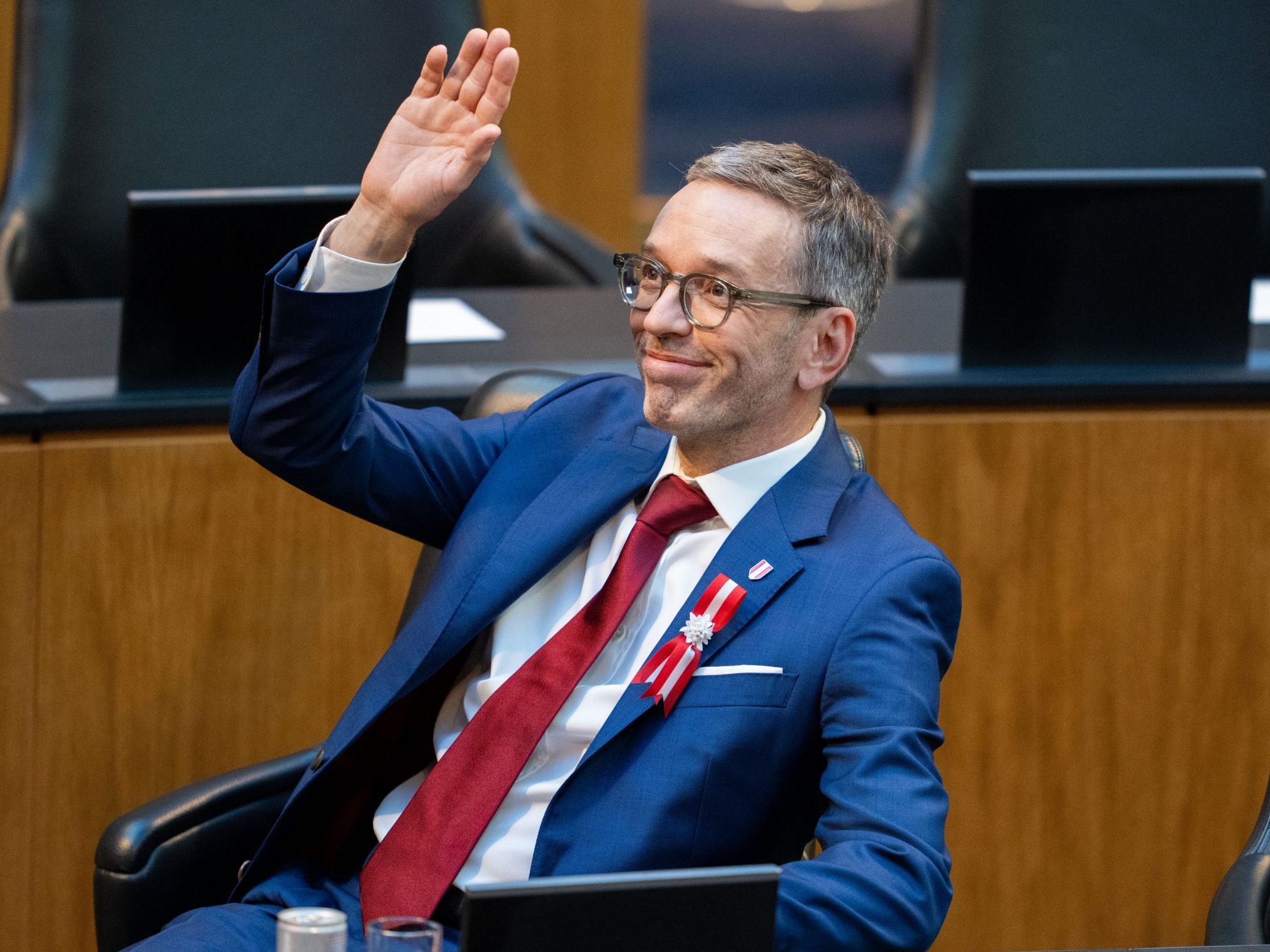 "NZZ": Keine guten Aussichten für Österreich. "NZZ": Keine guten Aussichten für Österreich.