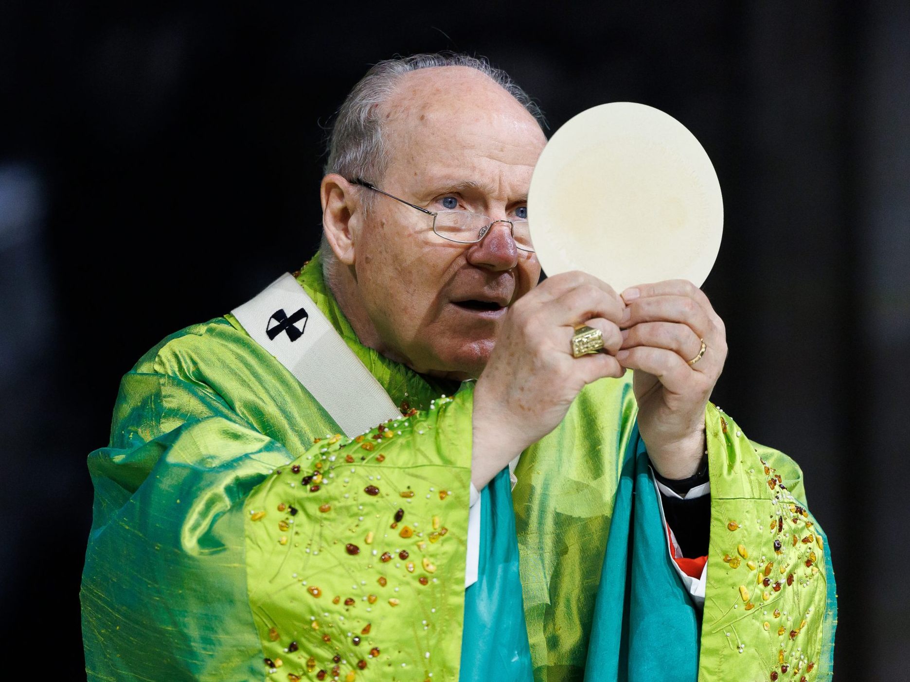 Kardinal Christoph Schönborn wurde heute nach fast 30 Jahren als Erzbischof verabschiedet.