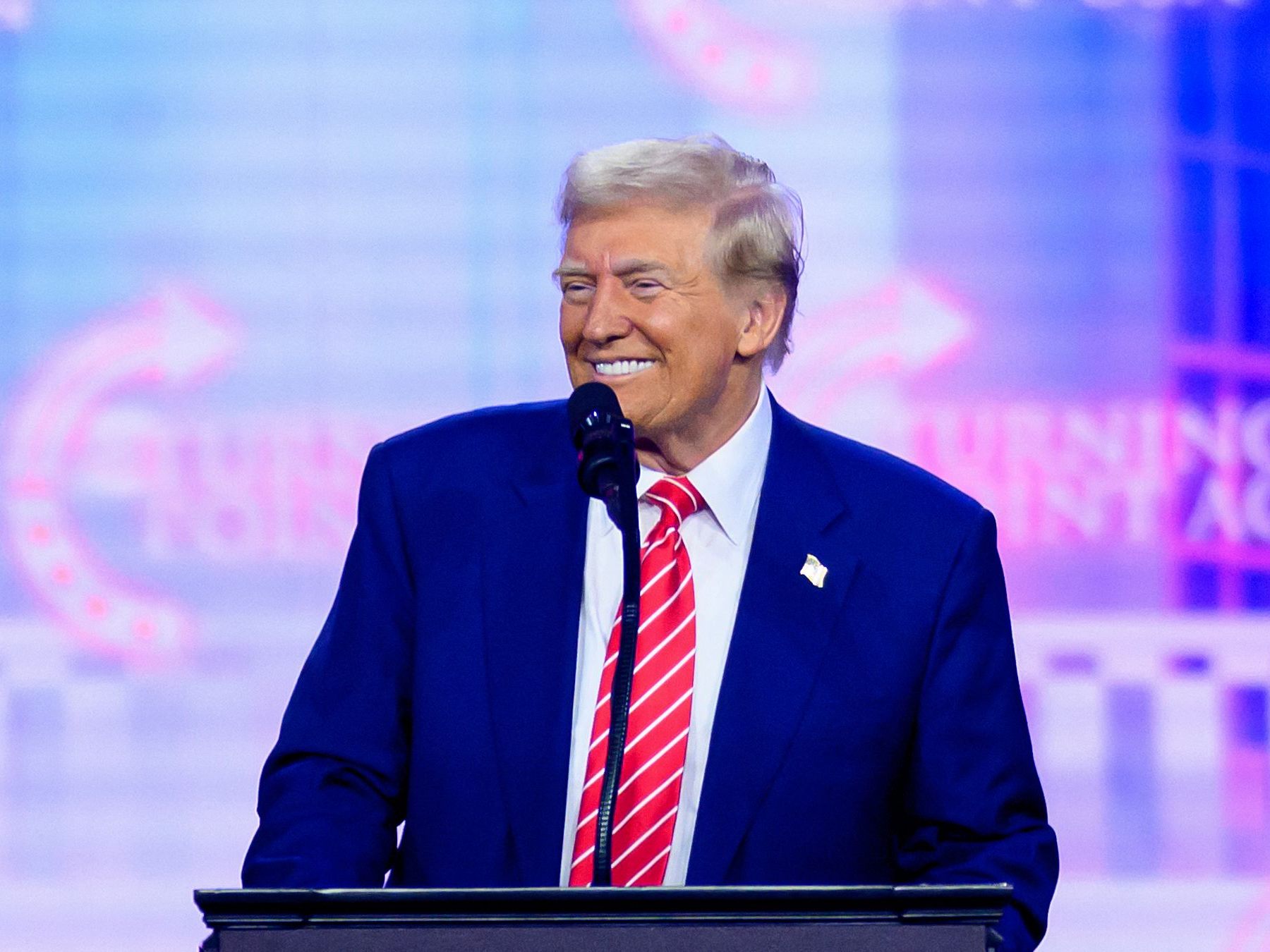 Donald Trump sorgt mit seinen Aussagen für Aufsehen. Donald Trump sorgt mit seinen Aussagen für Aufsehen.