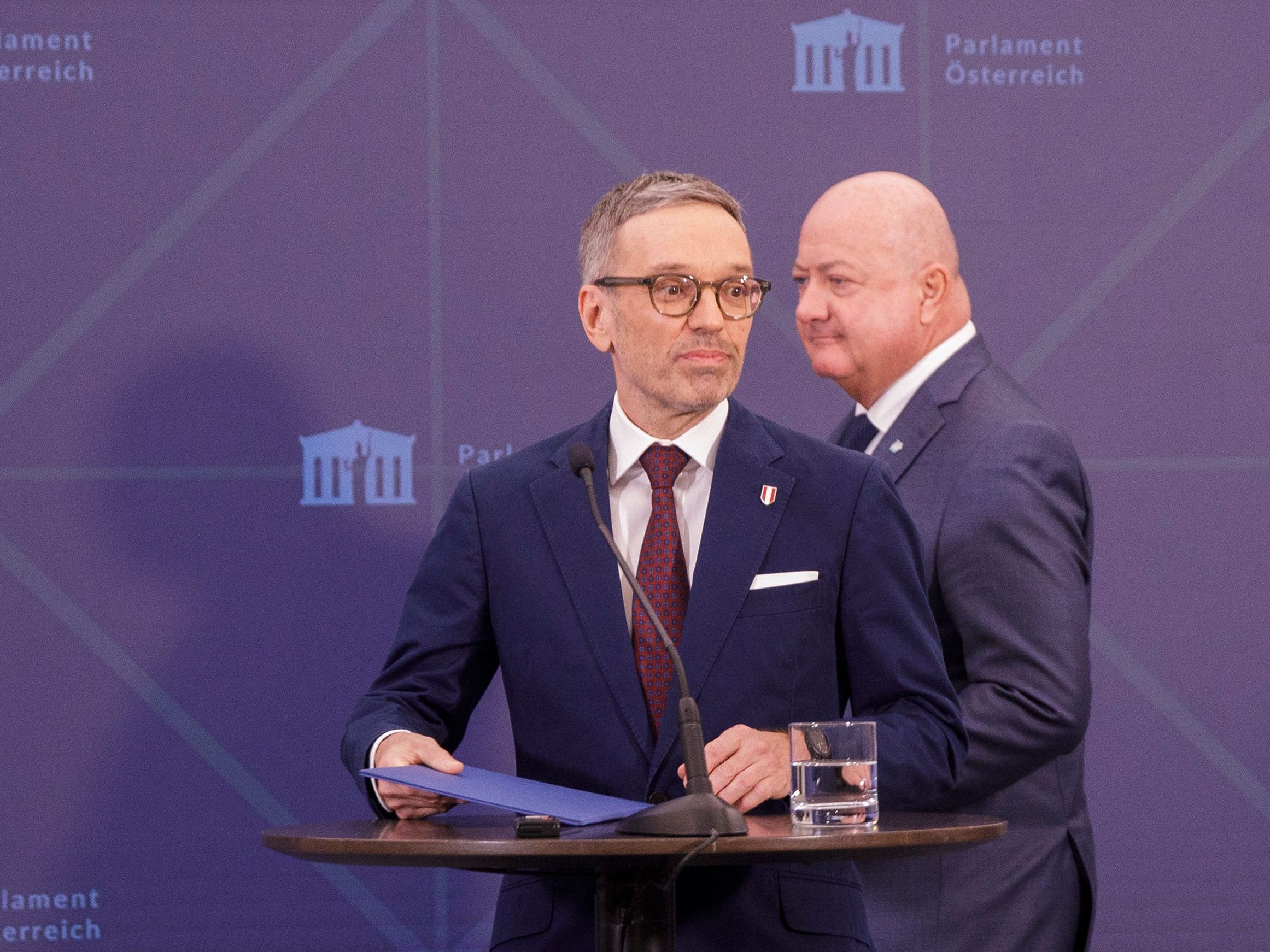 Die Regierungsbildung steuert auf eine Rekordlänge zu.