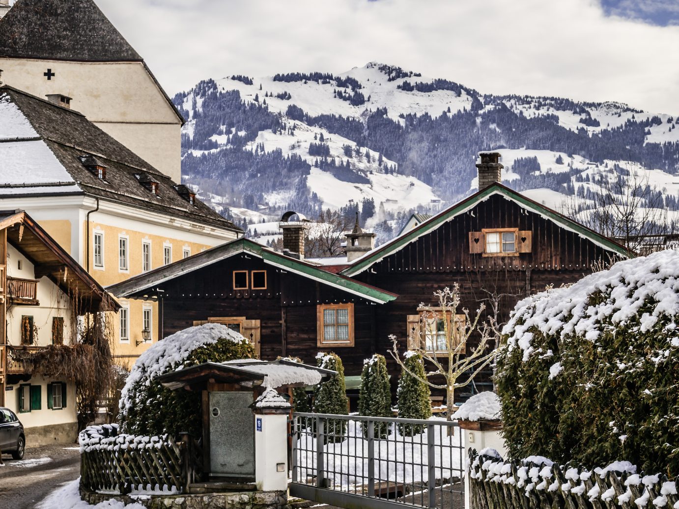Kitzbühel bleibt Österreichs gefragtestes Skigebiet auf Instagram.