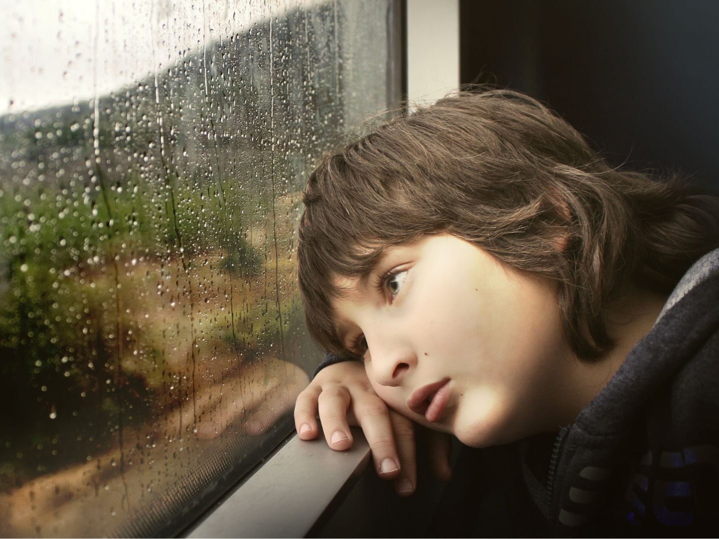 Bei Kindern und Jugendlichen gibt es laut einer Kinder- und Jugendlichenpsychotherapeutin einige Warnzeichen für psychische Probleme, auf die man achten kann. Bei Kindern und Jugendlichen gibt es laut einer Kinder- und Jugendlichenpsychotherapeutin einige Warnzeichen für psychische Probleme, auf die man achten kann.