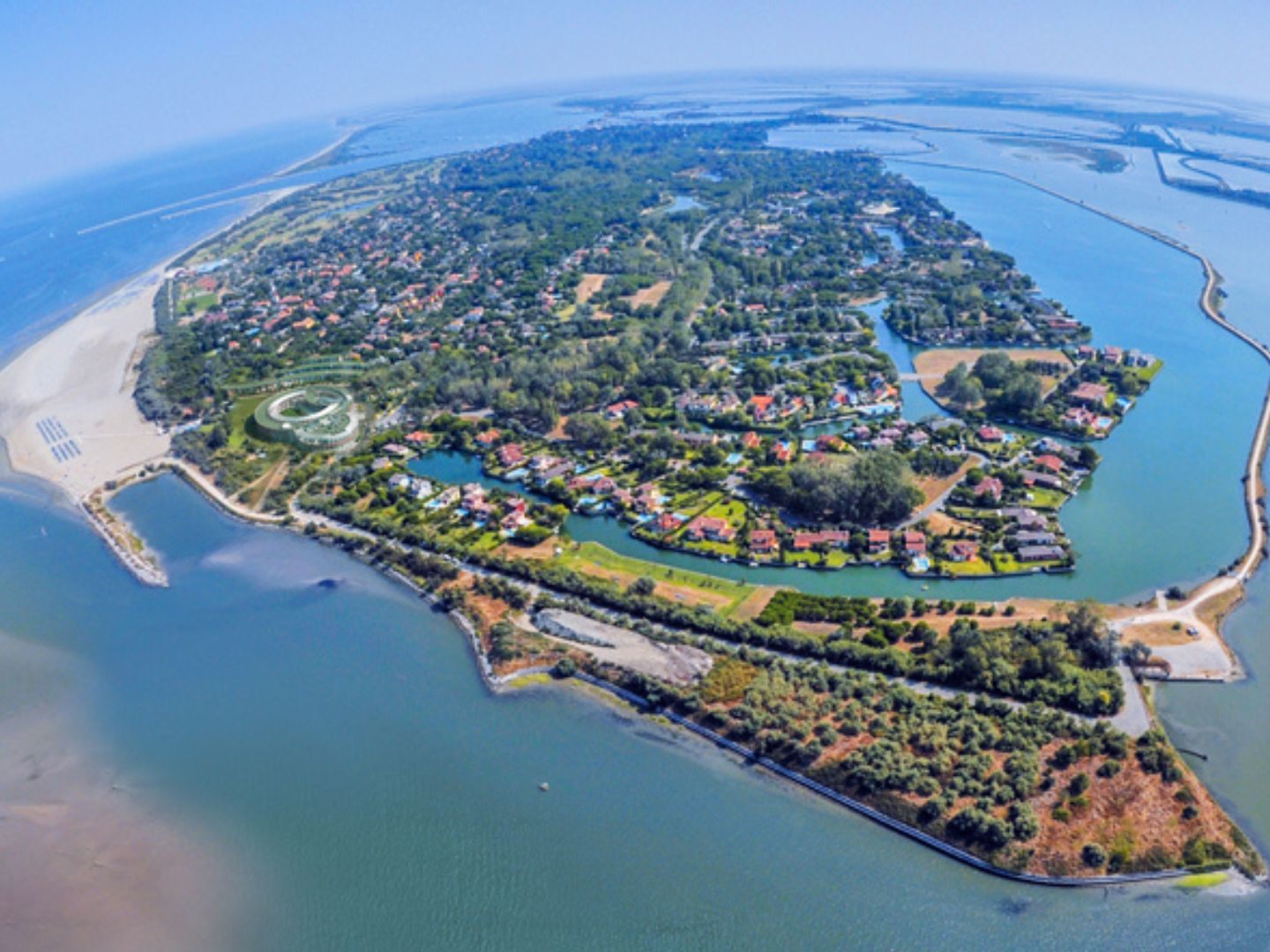 Wir verlosen einen einwöchigen Urlaub auf der Insel Albarella. Wir verlosen einen einwöchigen Urlaub auf der Insel Albarella.