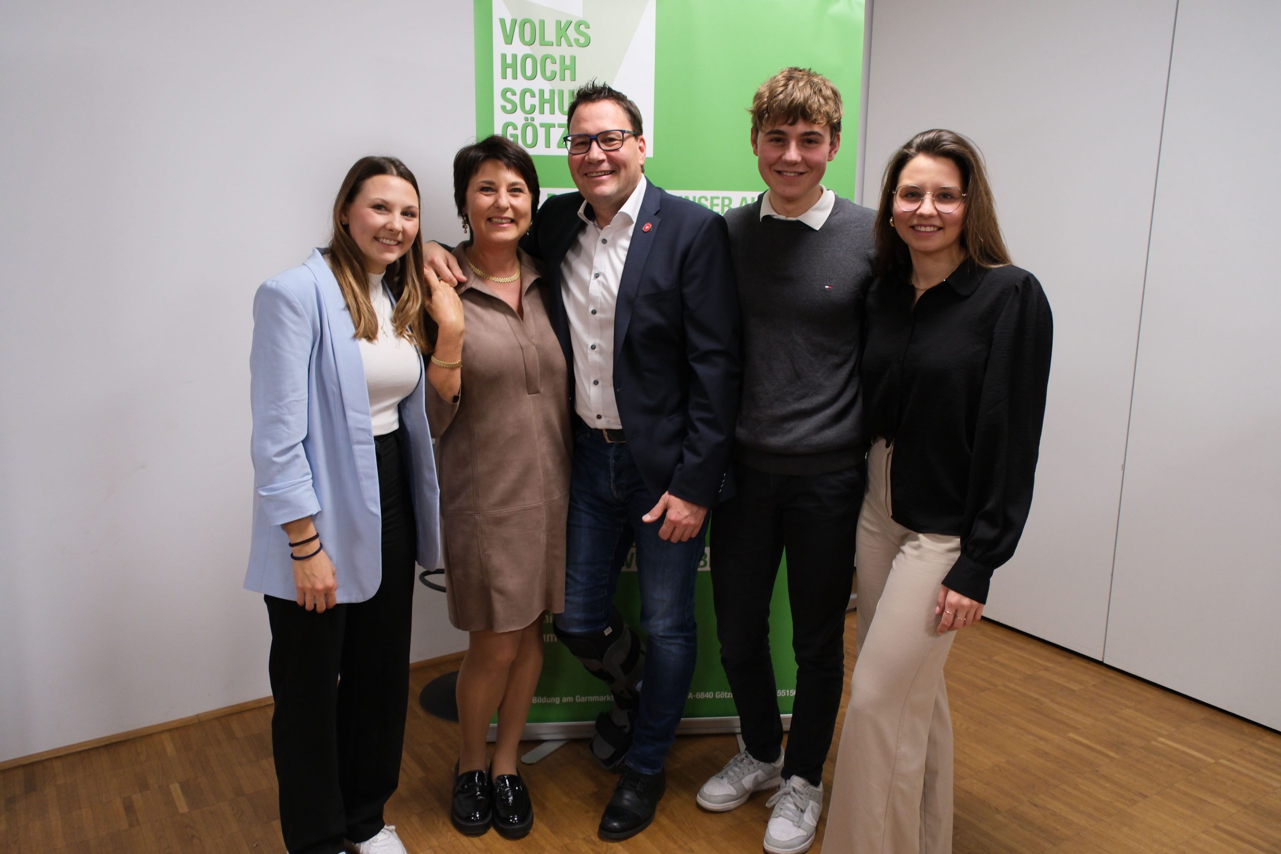 Familie: Marisa, Conny, Stefan, Gabriel und Clara Fischnaller