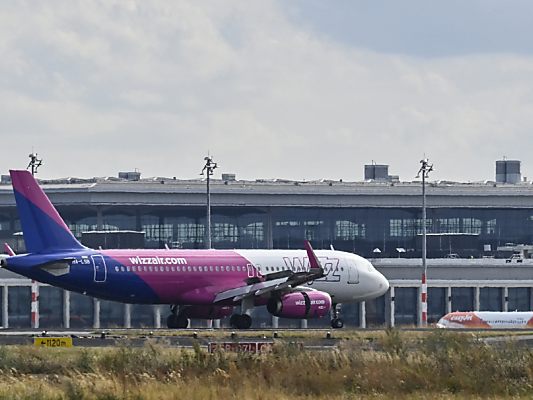 Billigfluglinie wegen ungültiger Klauseln verurteilt Billigfluglinie wegen ungültiger Klauseln verurteilt