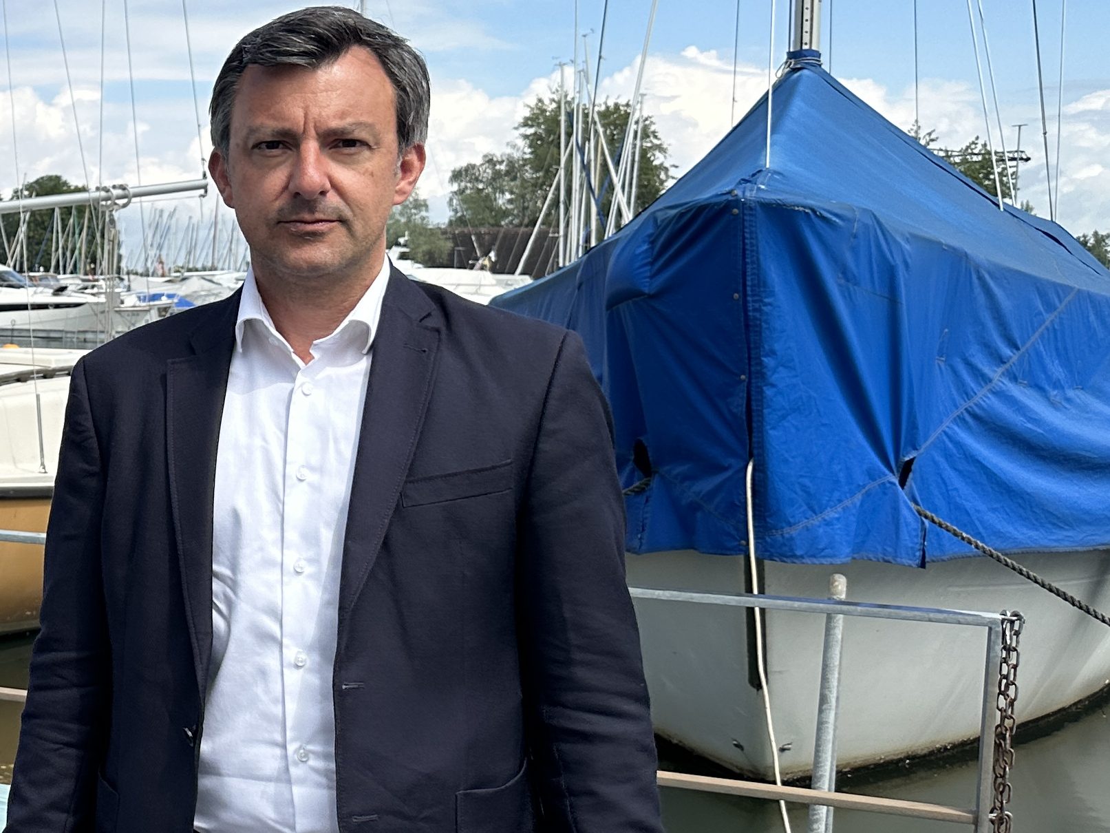 Steigender Bodensee-Pegel: Rheinbrücke Hard-Fußach, Rheinvorländer, in der Schanz, Hard beim Hafen - Martin Staudinger Steigender Bodensee-Pegel: Rheinbrücke Hard-Fußach, Rheinvorländer, in der Schanz, Hard beim Hafen - Martin Staudinger