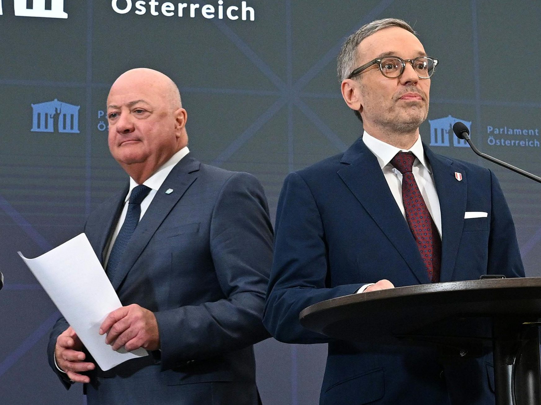 Innenministeriums-Besetzung gilt weiter als Knackpunkt Innenministeriums-Besetzung gilt weiter als Knackpunkt