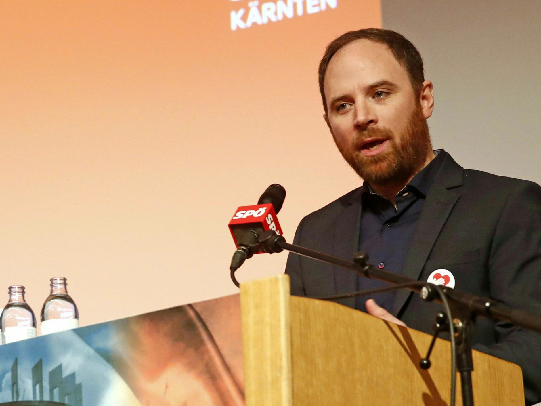 Klaus Seltenheim und nannte die Verhandlungen ein "unwürdiges Schauspiel".