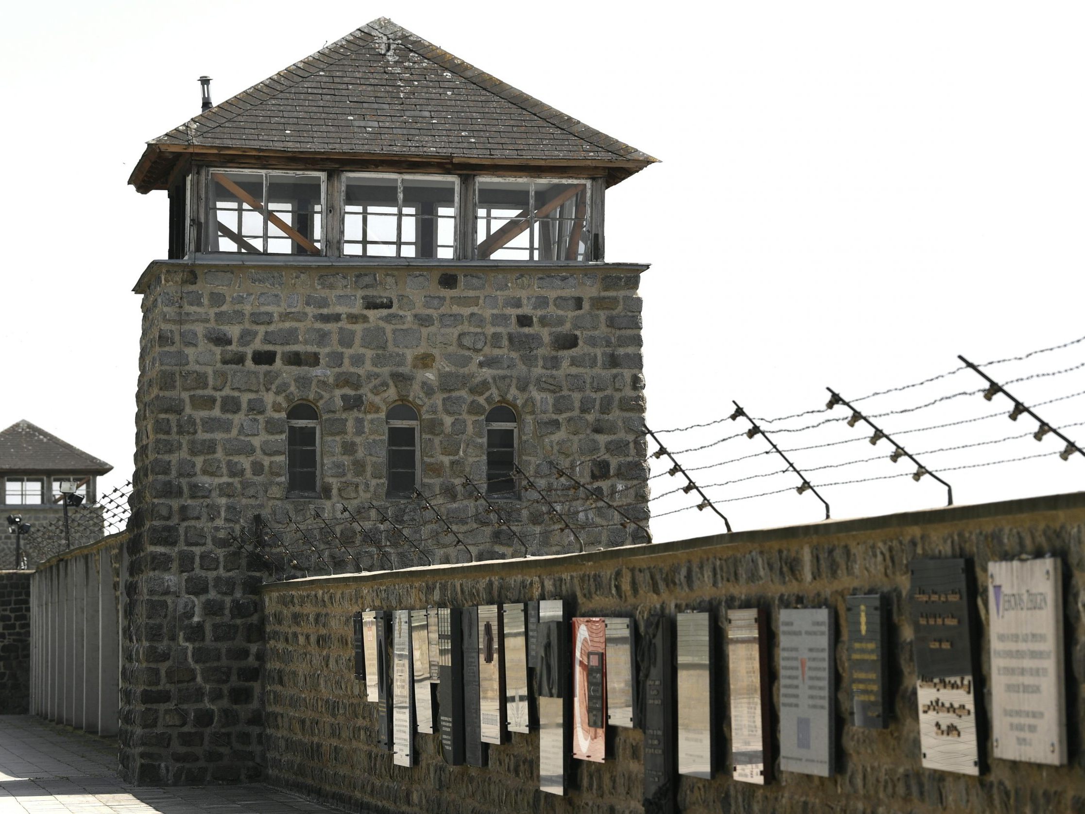 Fünf Filme in Kooperation mit der KZ-Gedenkstätte Mauthausen sind bei freiem Eintritt zu sehen . Fünf Filme in Kooperation mit der KZ-Gedenkstätte Mauthausen sind bei freiem Eintritt zu sehen .