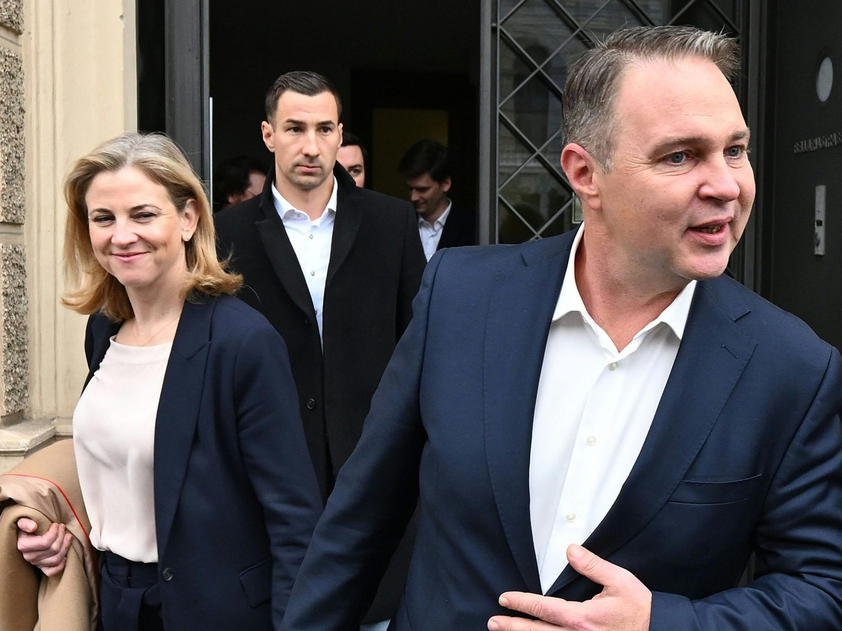 Ball liege bei Van der Bellen